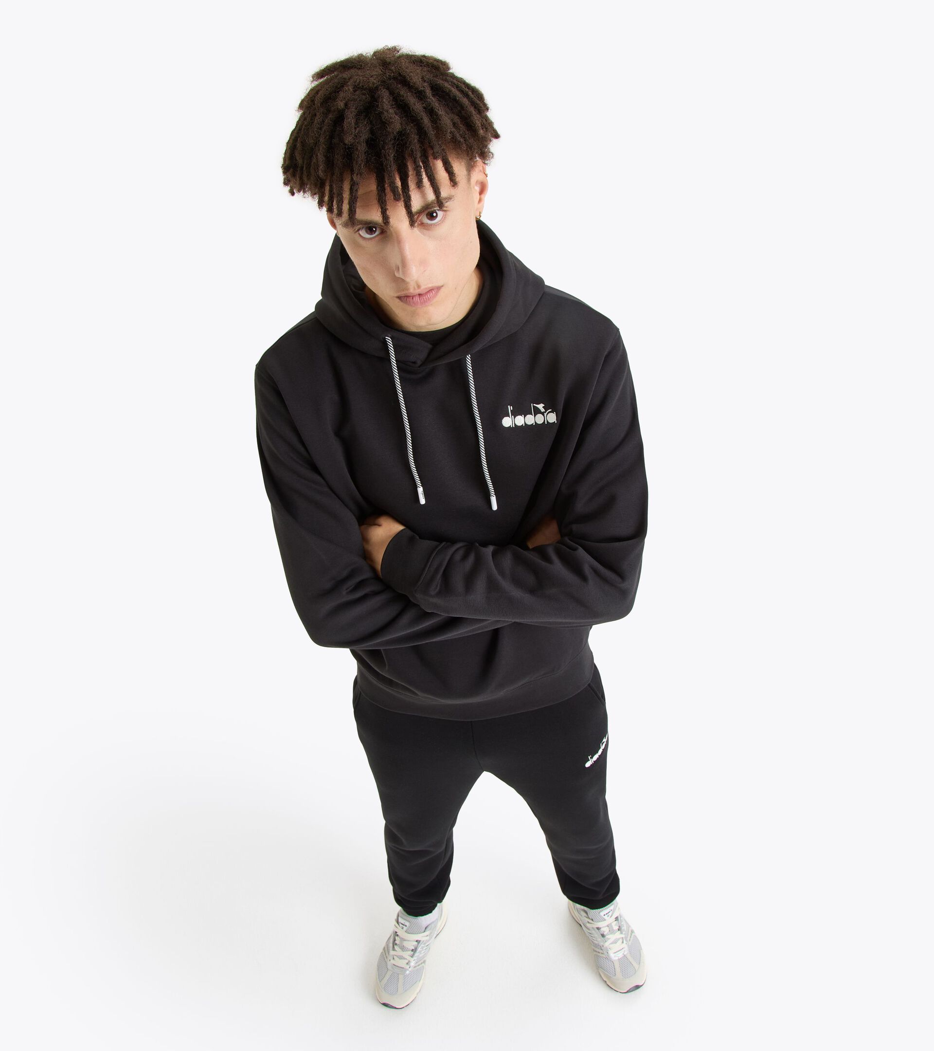 Sporty hoodie - All-Gender HOODIE ROUTE BLACK - Diadora