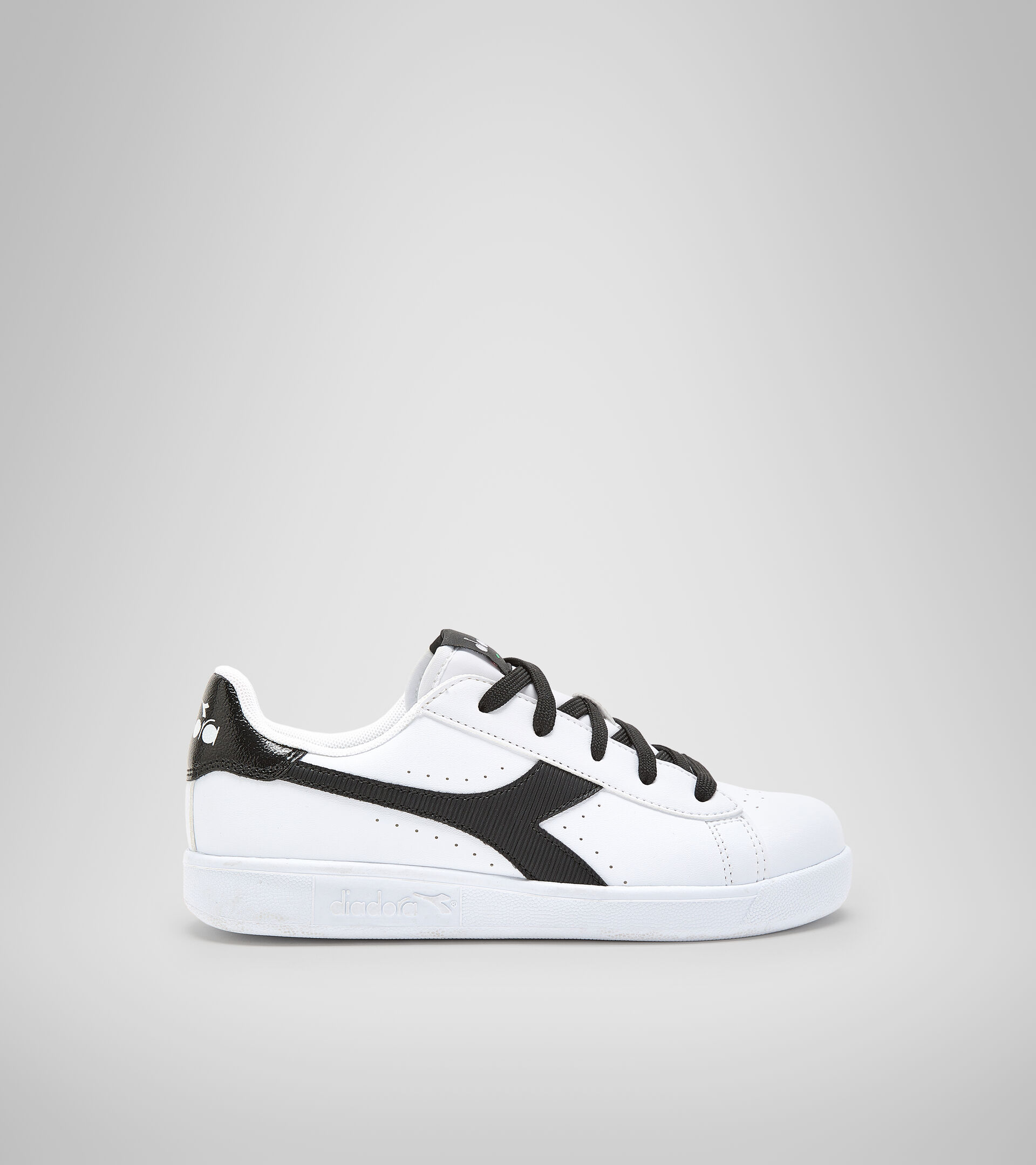 Sports shoes - Youth 8-16 years GAME P GS GIRL WHITE/WHITE/BLACK - Diadora