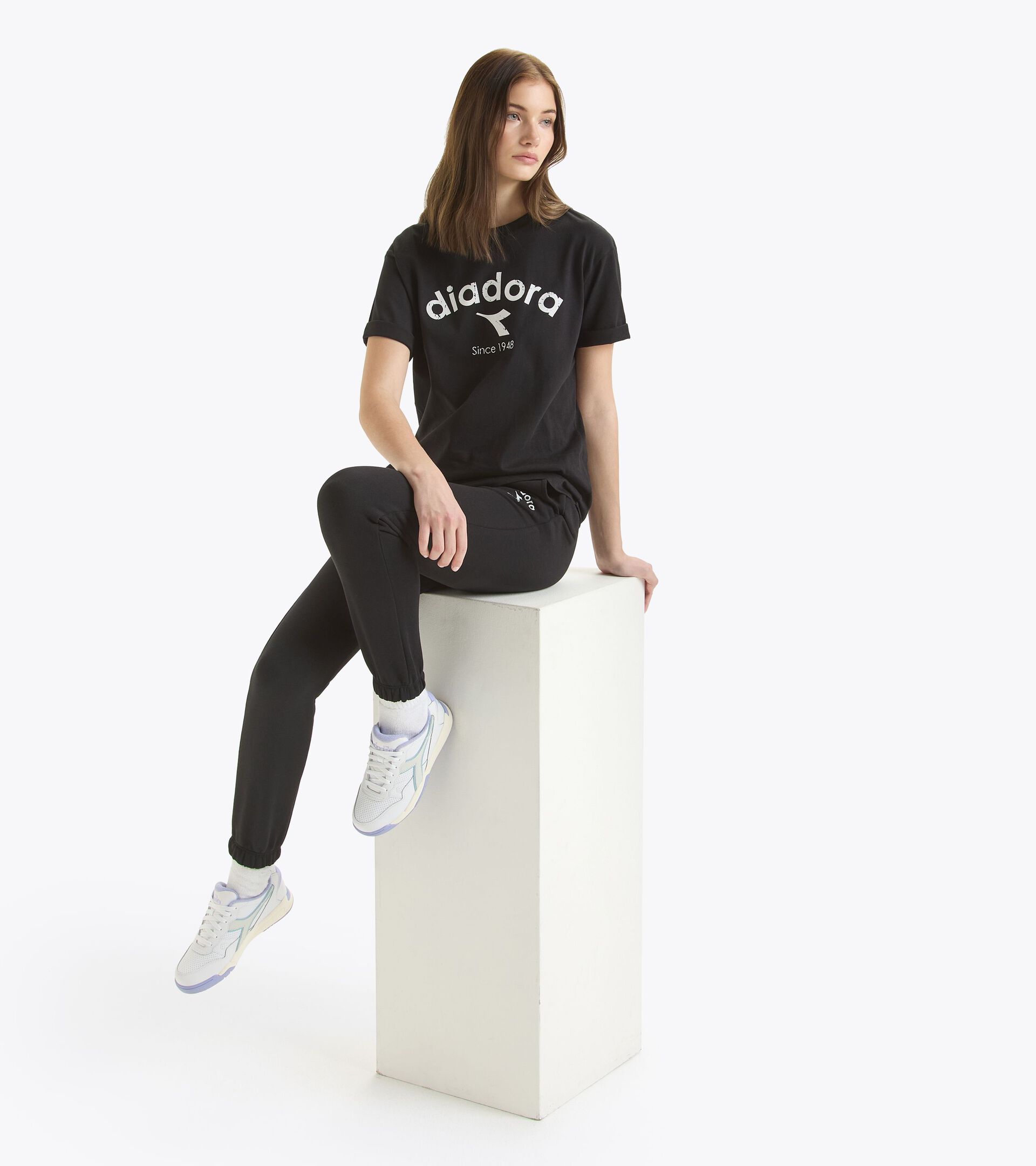 Pantalones deportivos - Gender neutral PANTS ATHL. LOGO NEGRO - Diadora