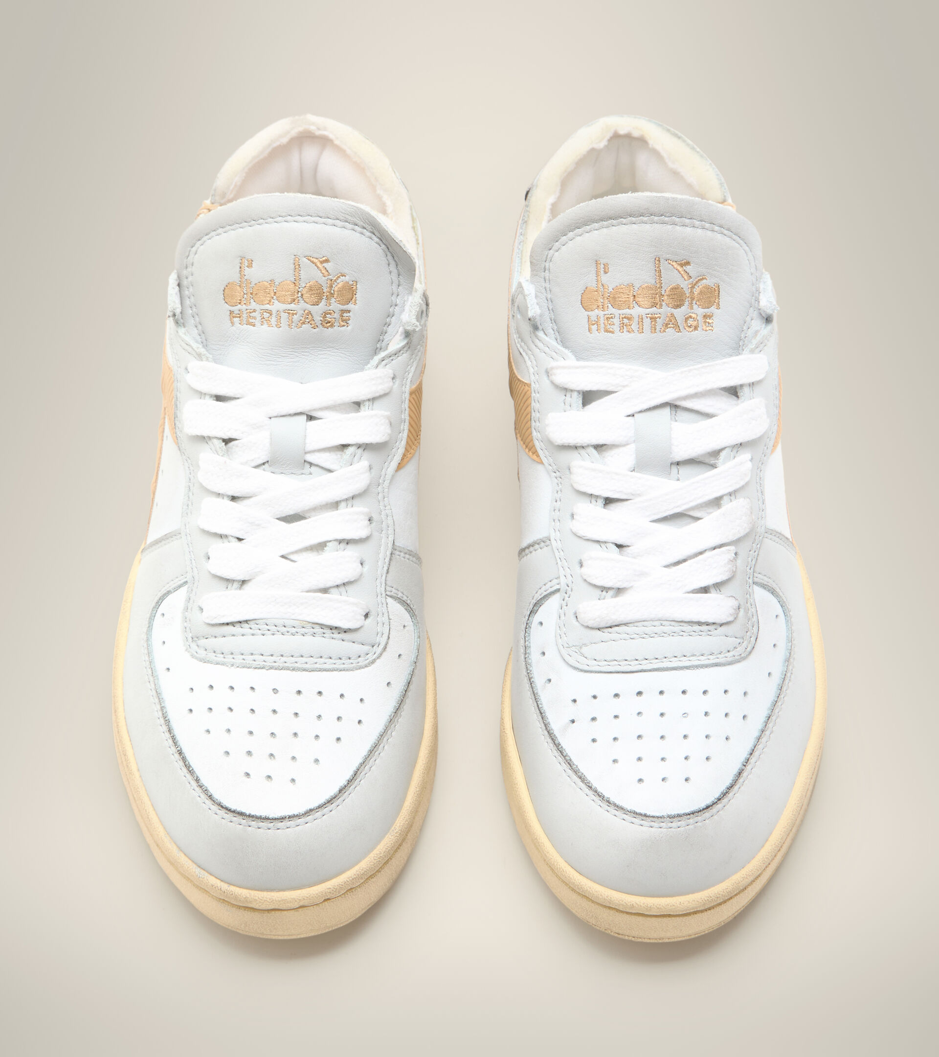 Heritage shoe - Unisex MI BASKET ROW CUT WHITE/SAND - Diadora