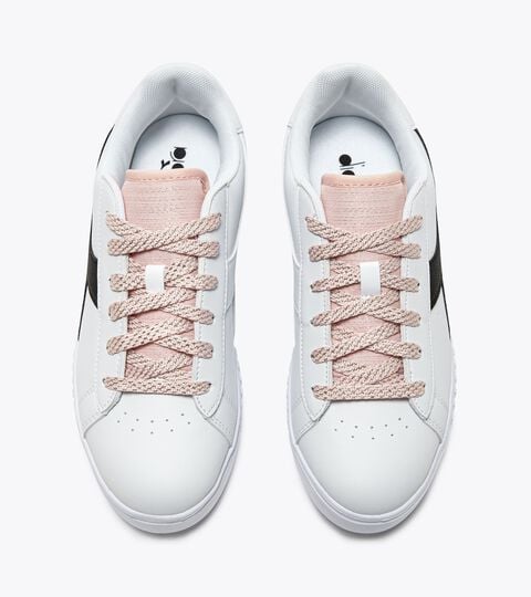GAME STEP P GS GLITCH, WHITE/BLACK Sports shoes - Girls - 8 to 16 years old
GAME STEP P GS GLITCH WHITE/BLACK - Diadora