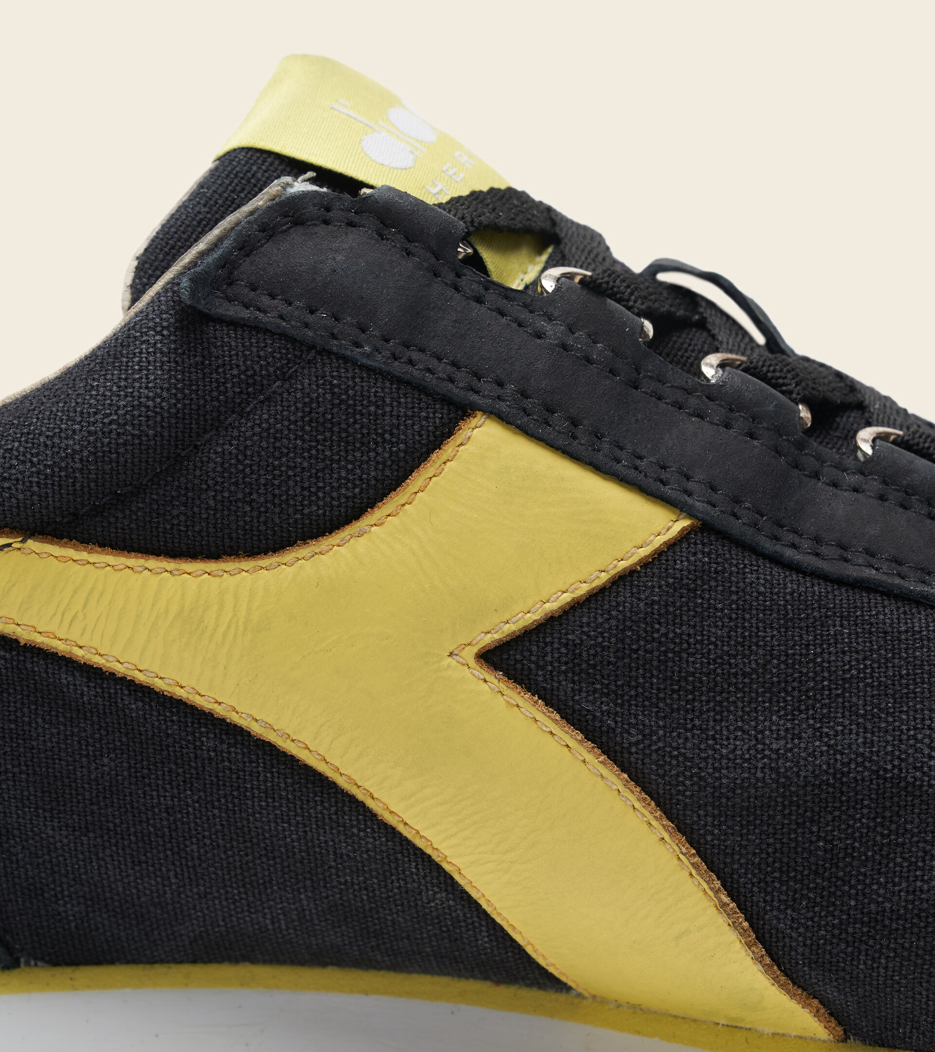 Heritage shoe - Unisex EQUIPE H CANVAS STONE WASH BLACK PHANTOM - Diadora