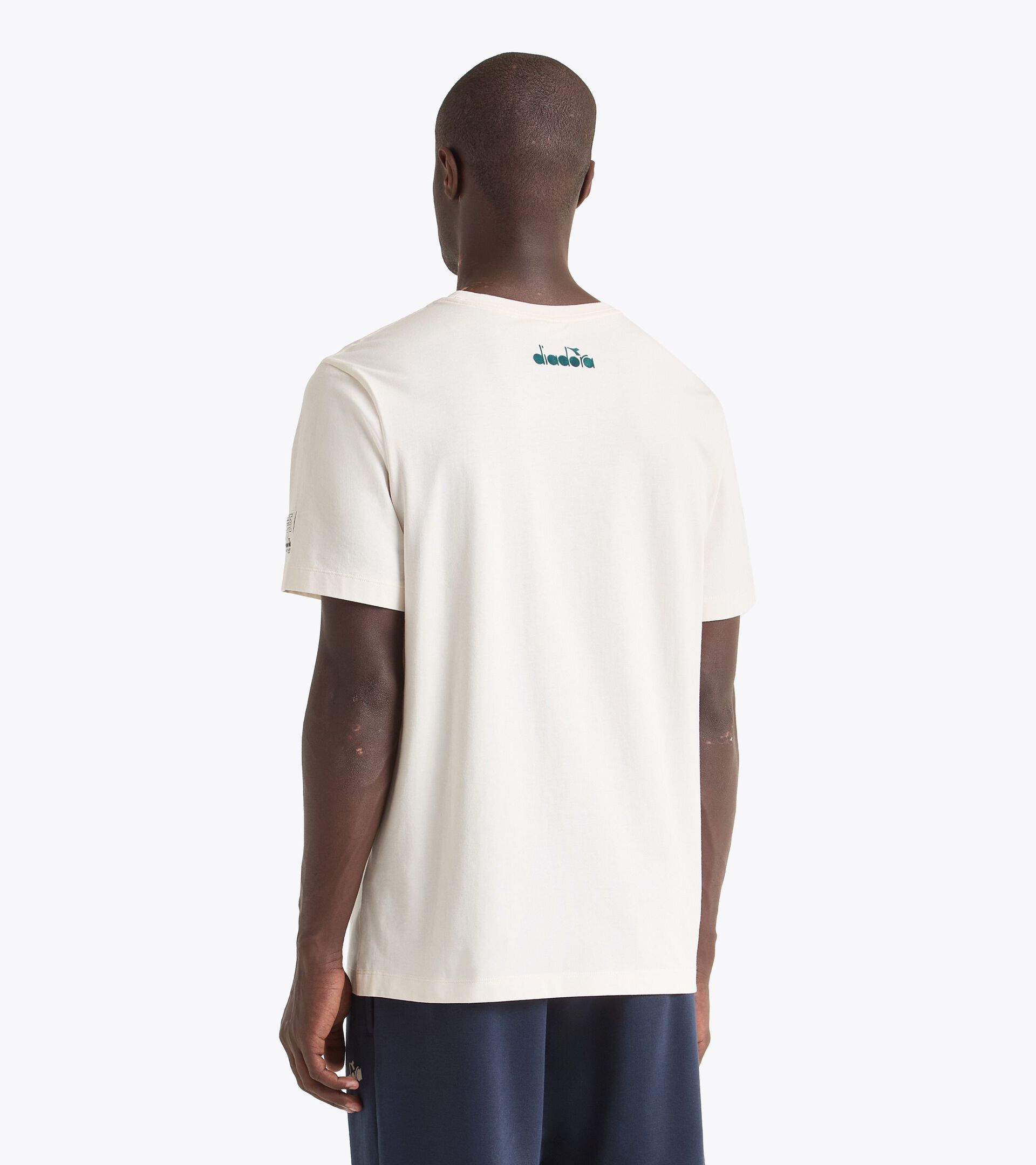 College-style inspired t-shirt - Run Valley - All-gender
T-SHIRT SS RUN VALLEY WHISPER WHITE - Diadora