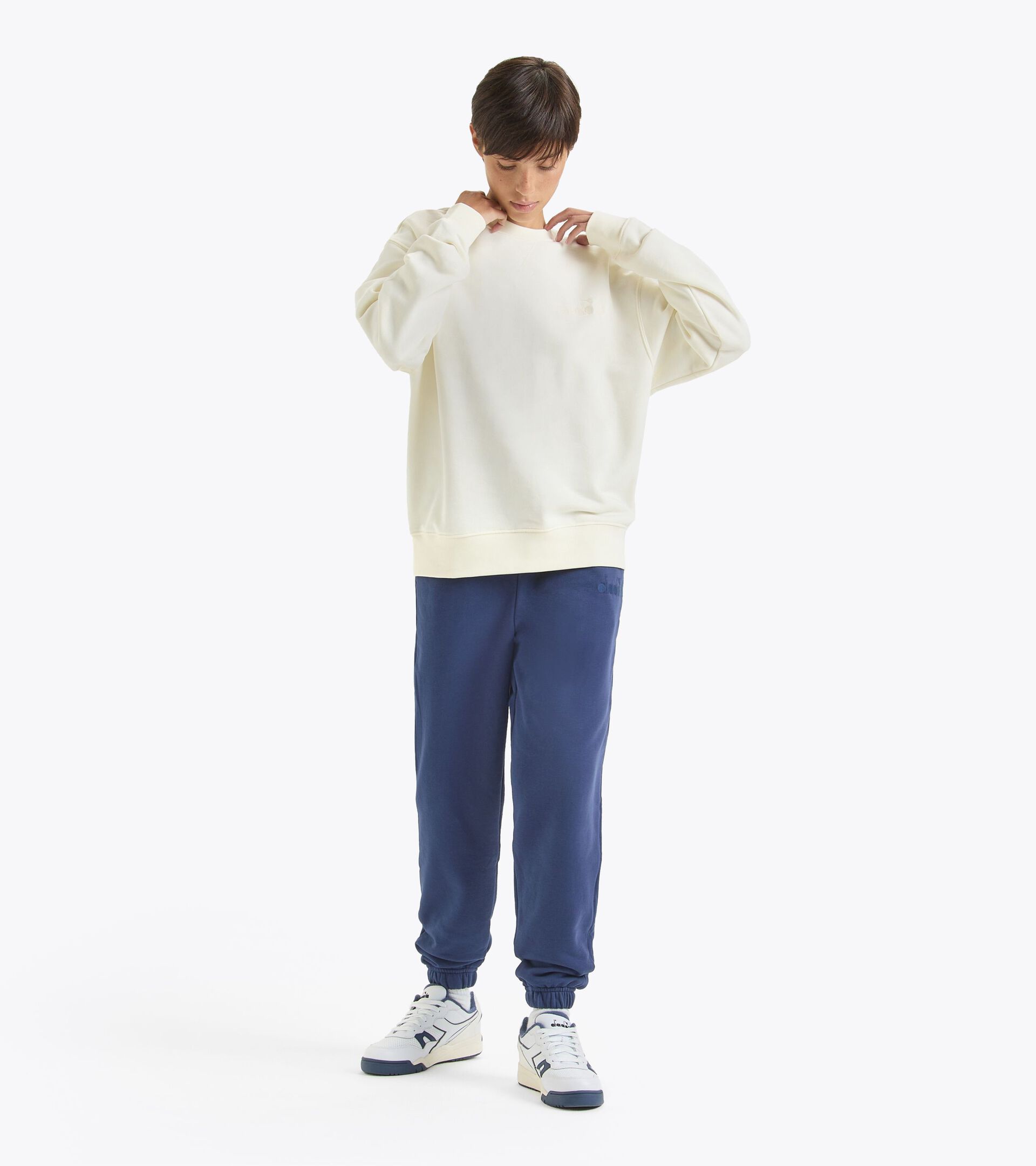 Sweat-shirt ras de cou - Gender Neutral SWEATSHIRT CREW ATHL. LOGO BLANCHE VANILLE GLACE - Diadora