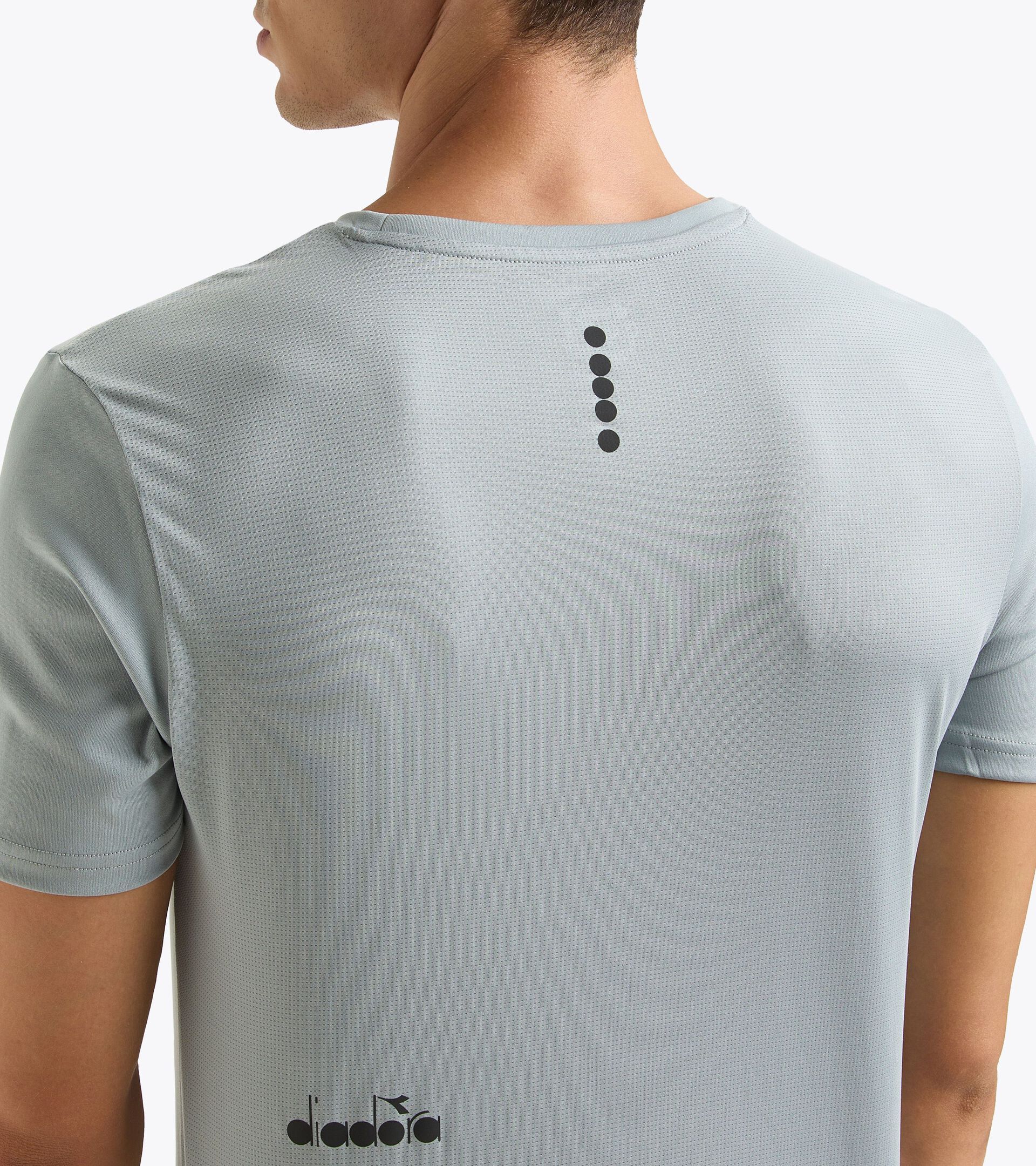 Sports t-shirt - Men SS T-SHIRT RUN ULTIMATE GRAY - Diadora