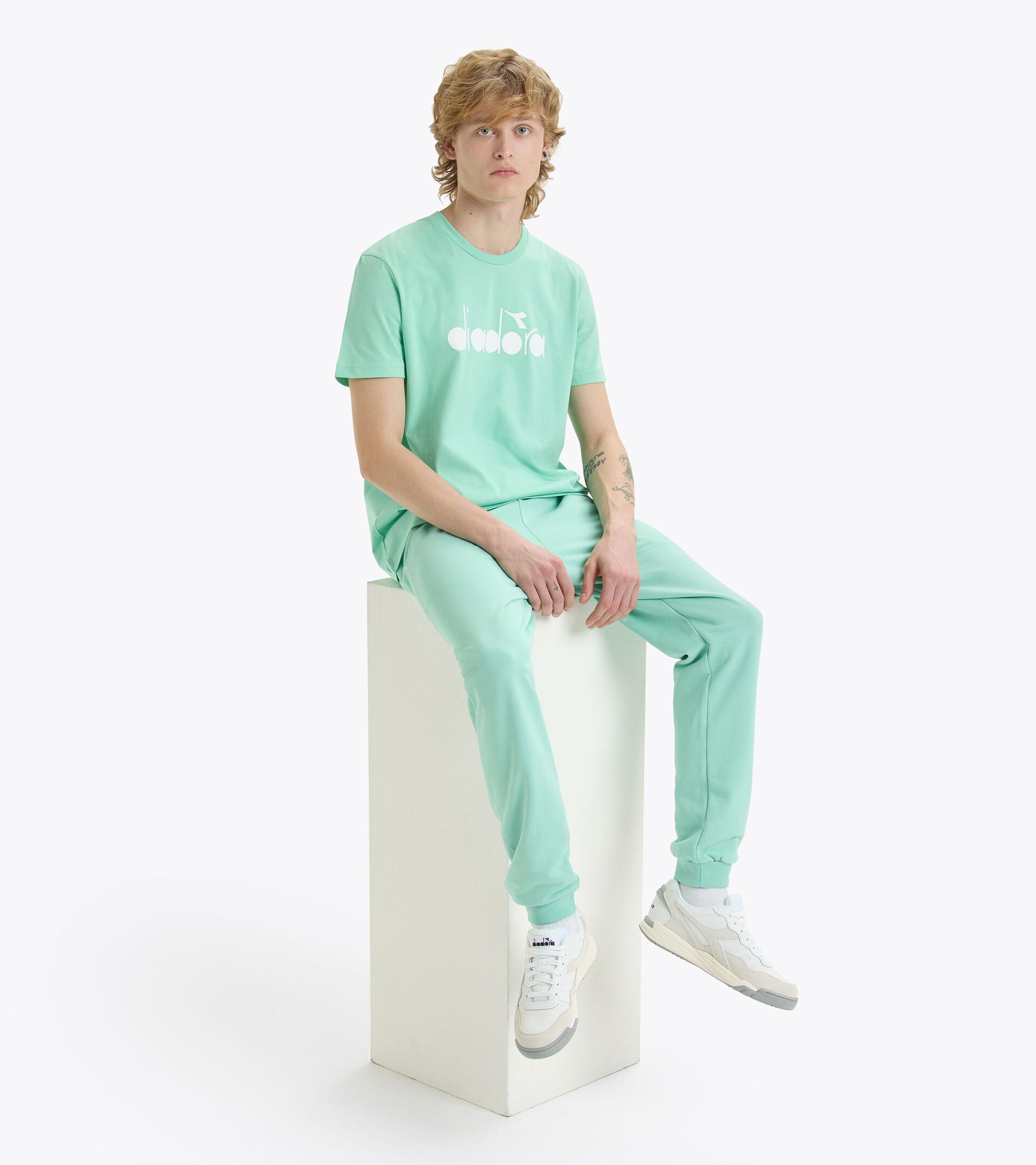 T-shirt - Made in Italy - Gender Neutral T-SHIRT SS LOGO VERDE NEON - Diadora