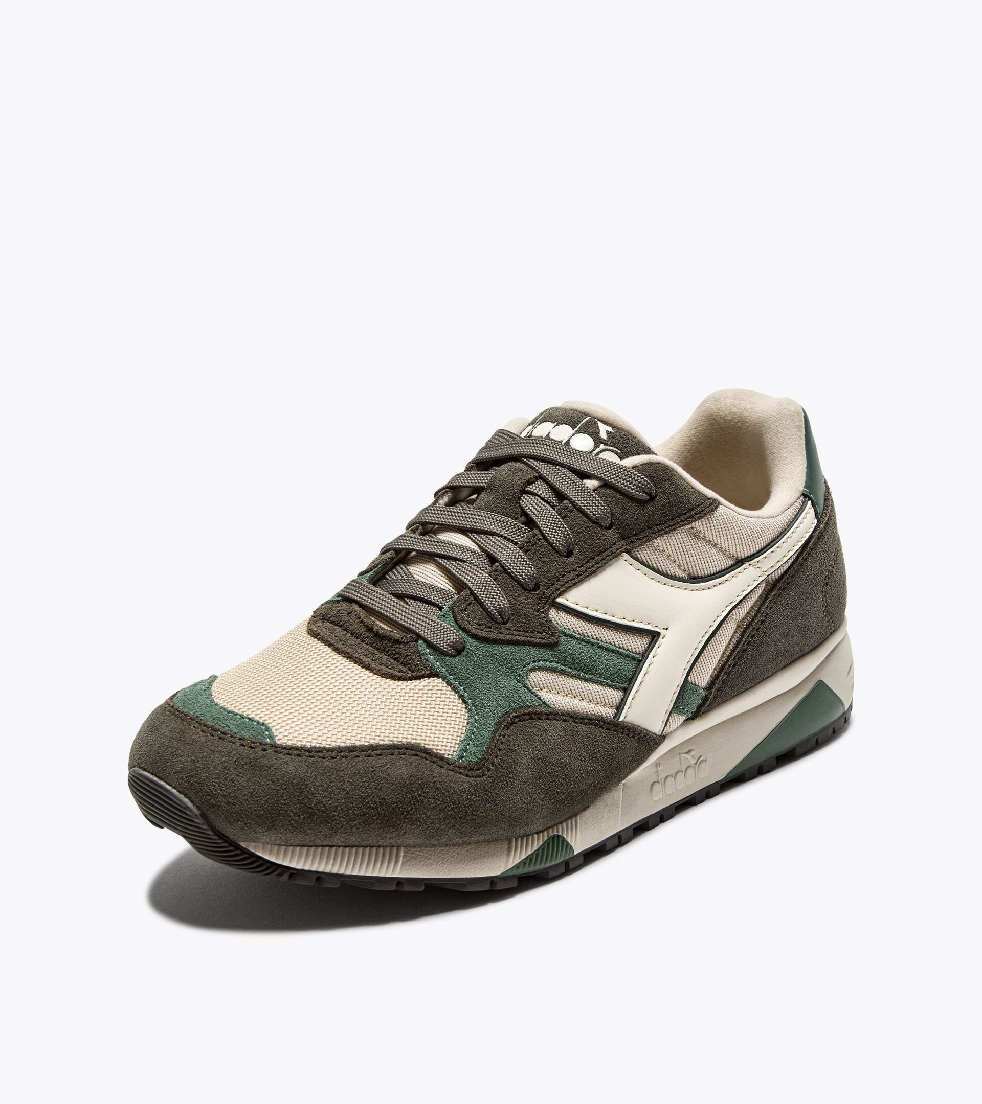 Chaussures de sportswear - Genre neutre N902 TOFU /TARMAC/DUCK GREEN - Diadora