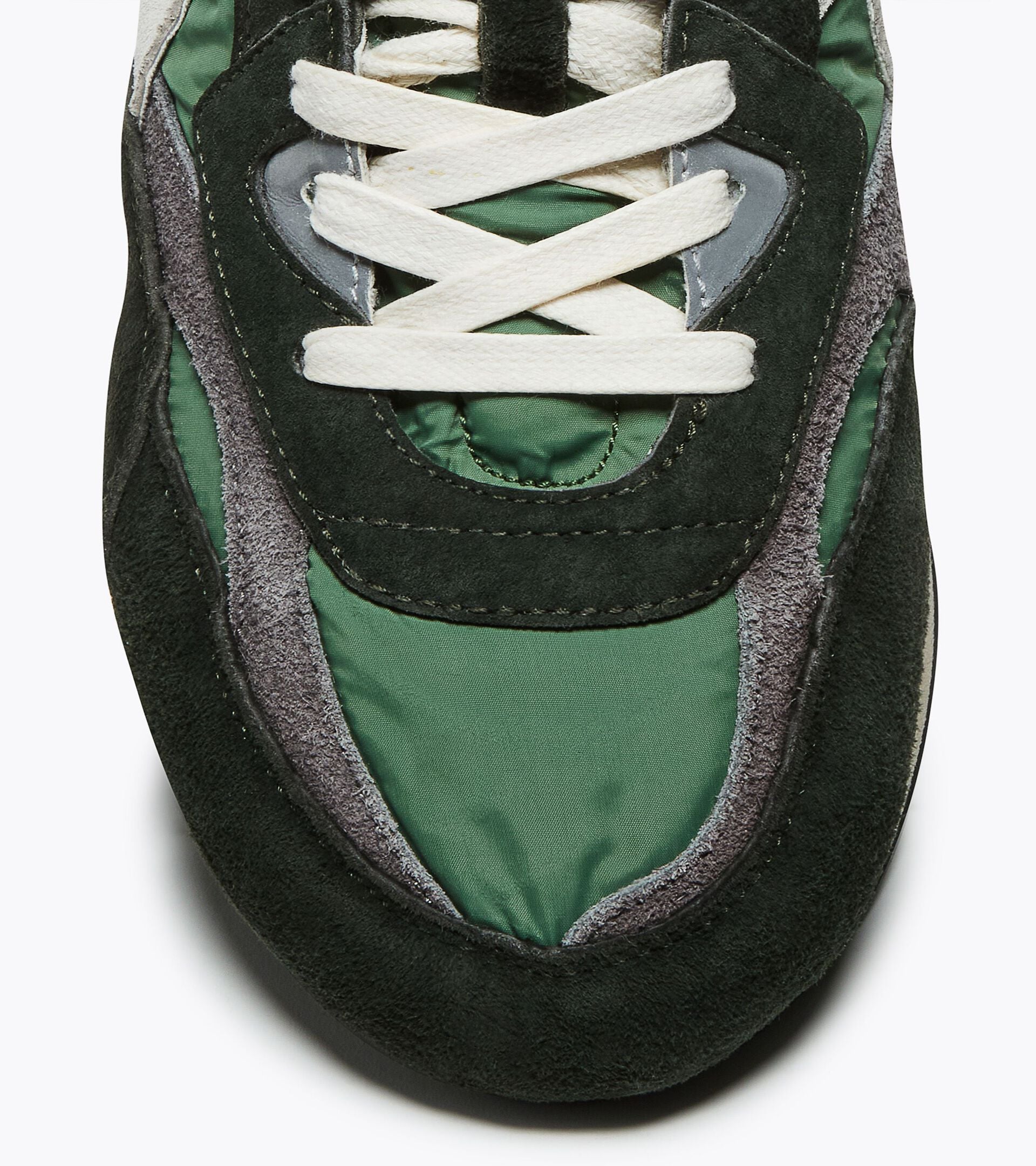 Sneaker Heritage - Low Profile - F&uuml;r alle Geschlechter EQUIPE REVENGE NYLON USED MATCHSACK - Diadora