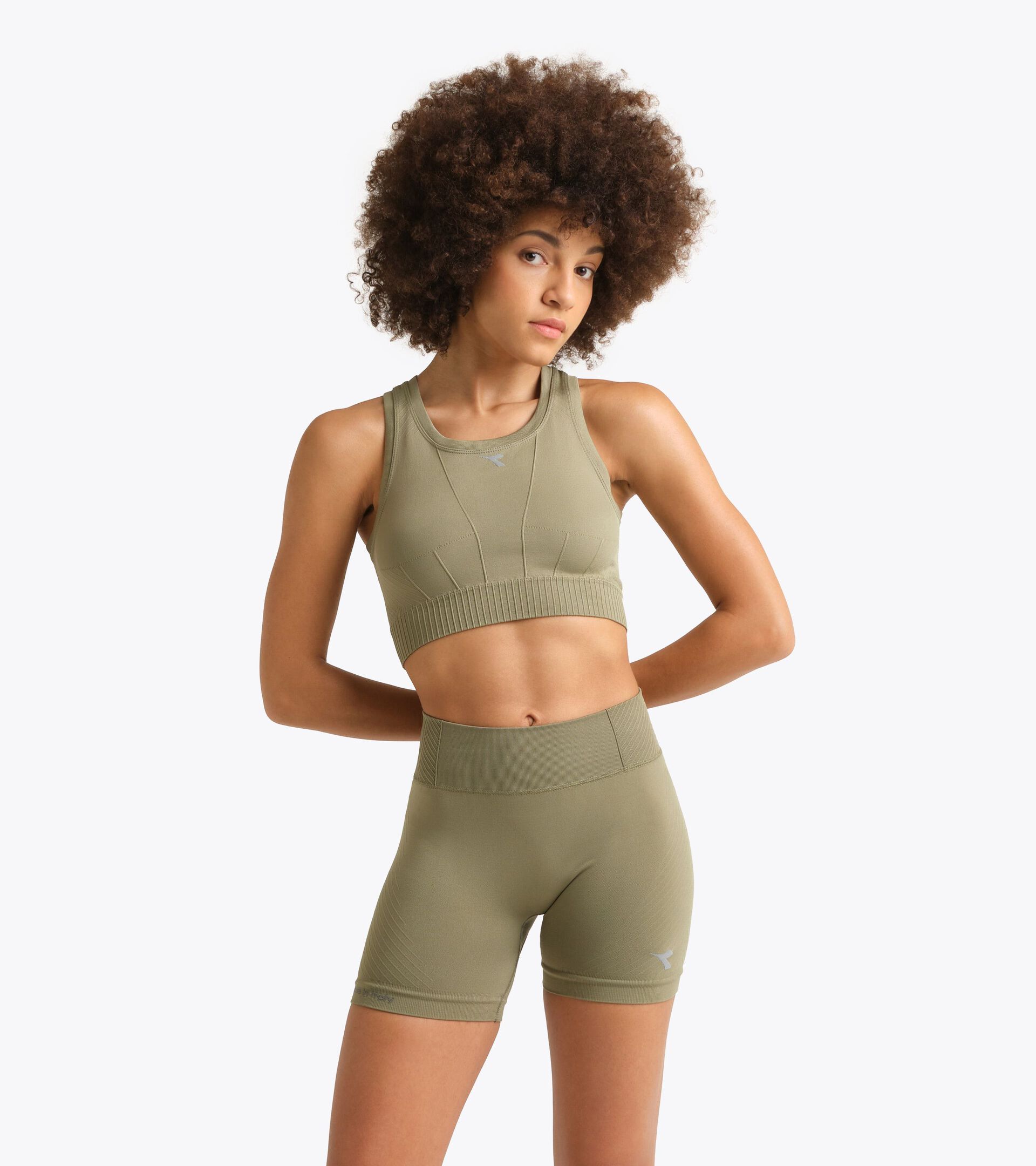 Technical top for temperature control -  Running - Men&rsquo;s L. TOP STRATOUNO SAGE GREEN - Diadora