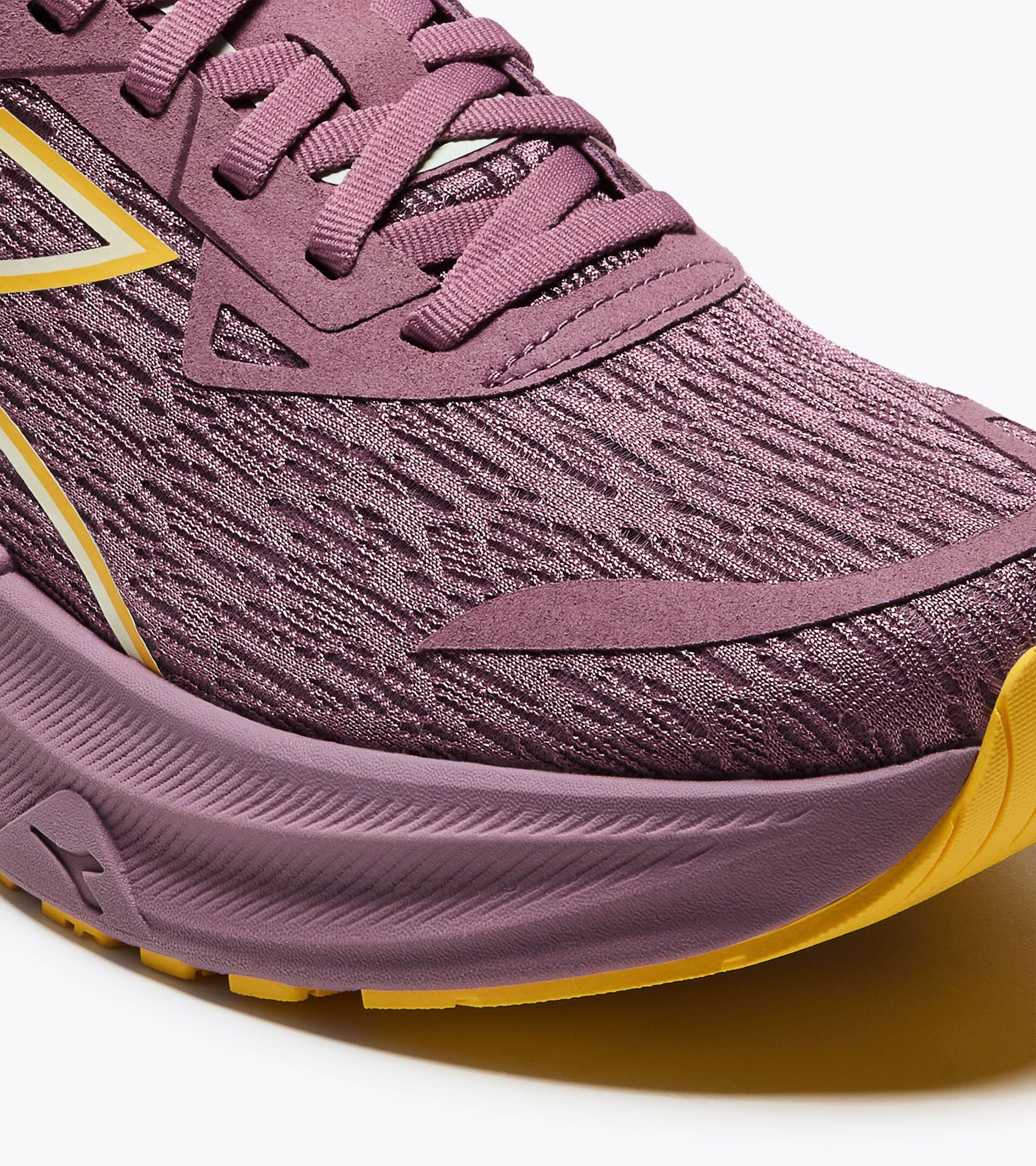 Running shoe - Comfort and stability - Women&rsquo;s NUCLEO 2 W WISTFUL MAUVE /DAFFODIL - Diadora