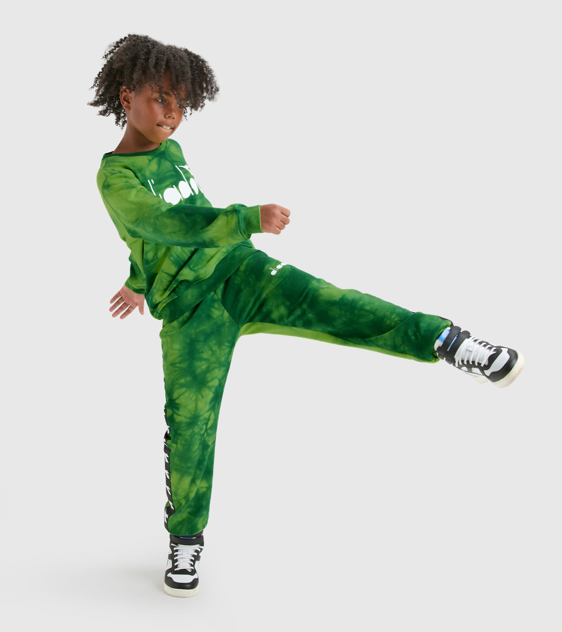Green army sweatshirt - Boy JB.SWEATSHIRT CREW AO D NEUTRO(00001) - Diadora