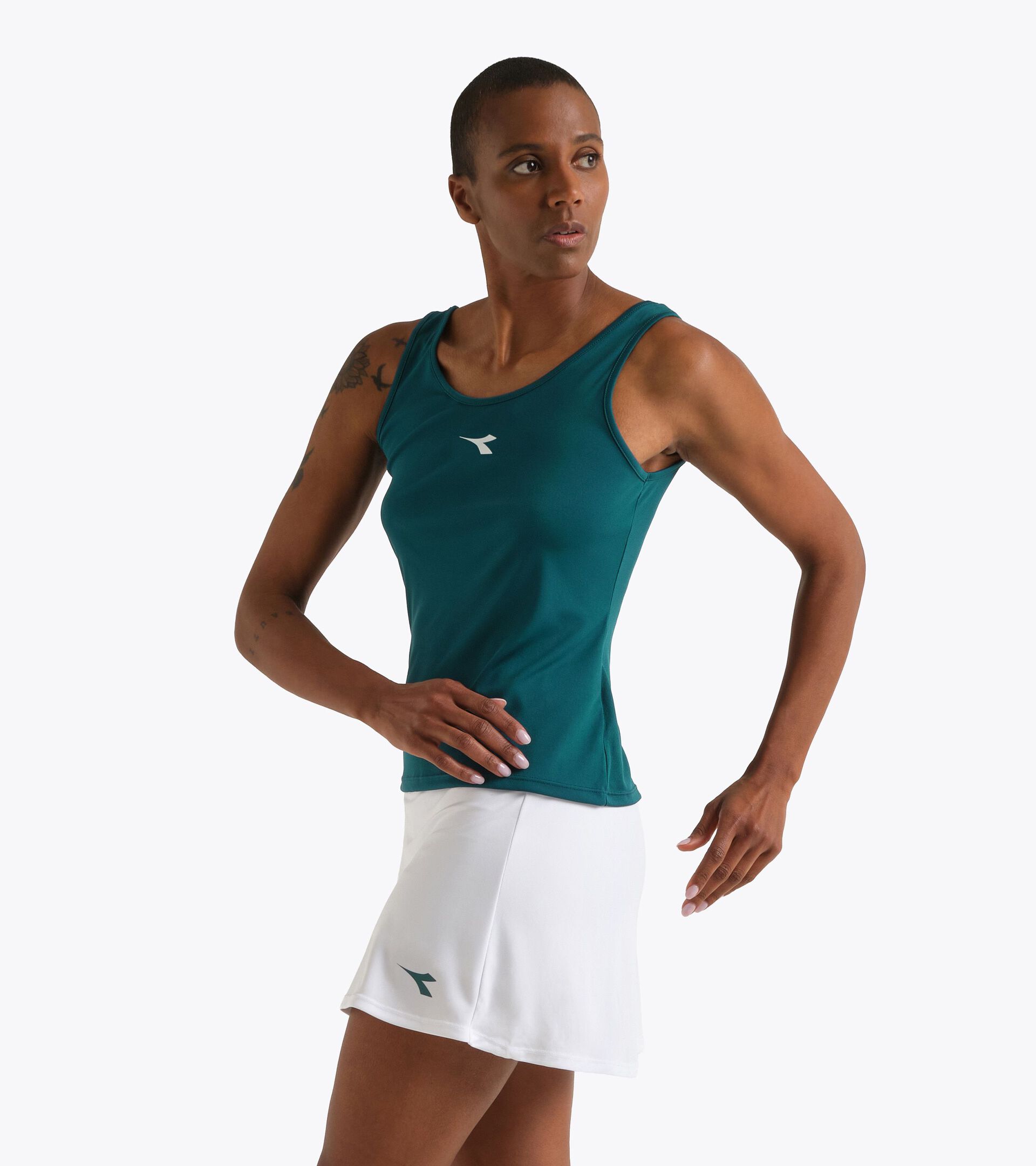 D&eacute;bardeur de tennis - Femme
 L. TANK COURT EPICEA OMBRE - Diadora
