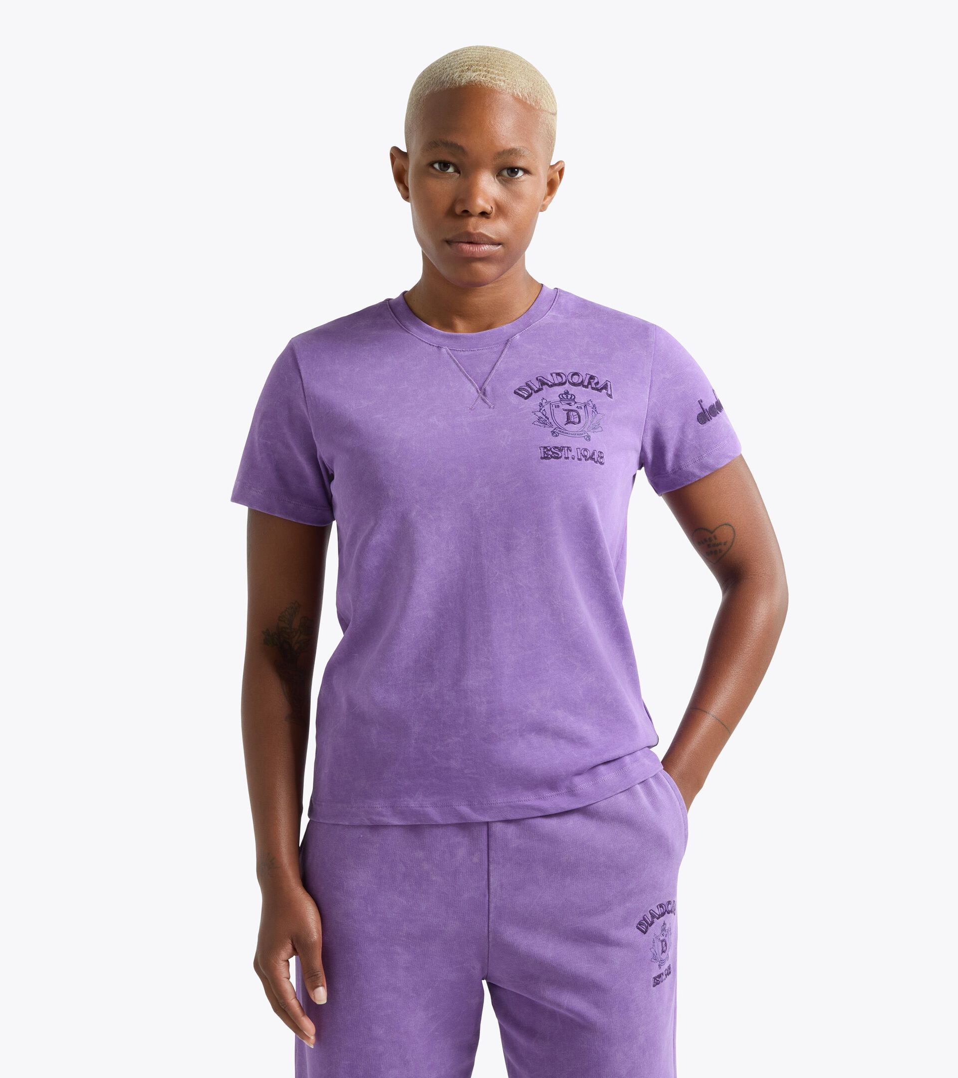 T-shirt &agrave; manches courtes - Regular - Femme L. T-SHIRT SS AVENUE LAB I POURPRE AMARANTE - Diadora