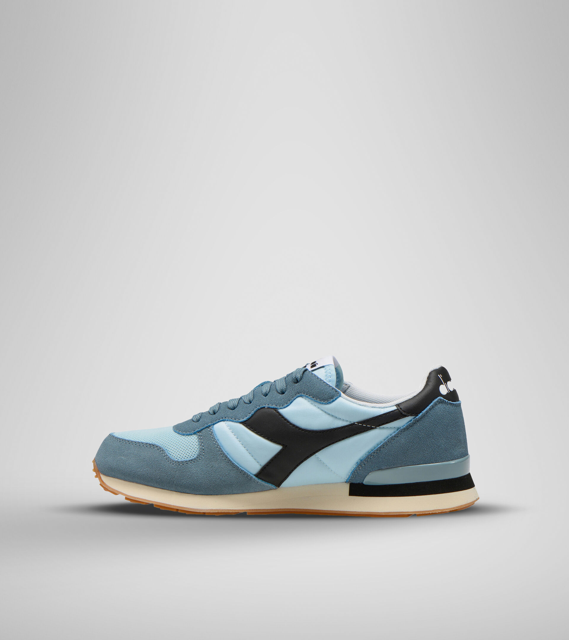 Footwear Sportswear UNISEX CAMARO GRIS ARONA/AZL LUZ DE ESTRELLA Diadora