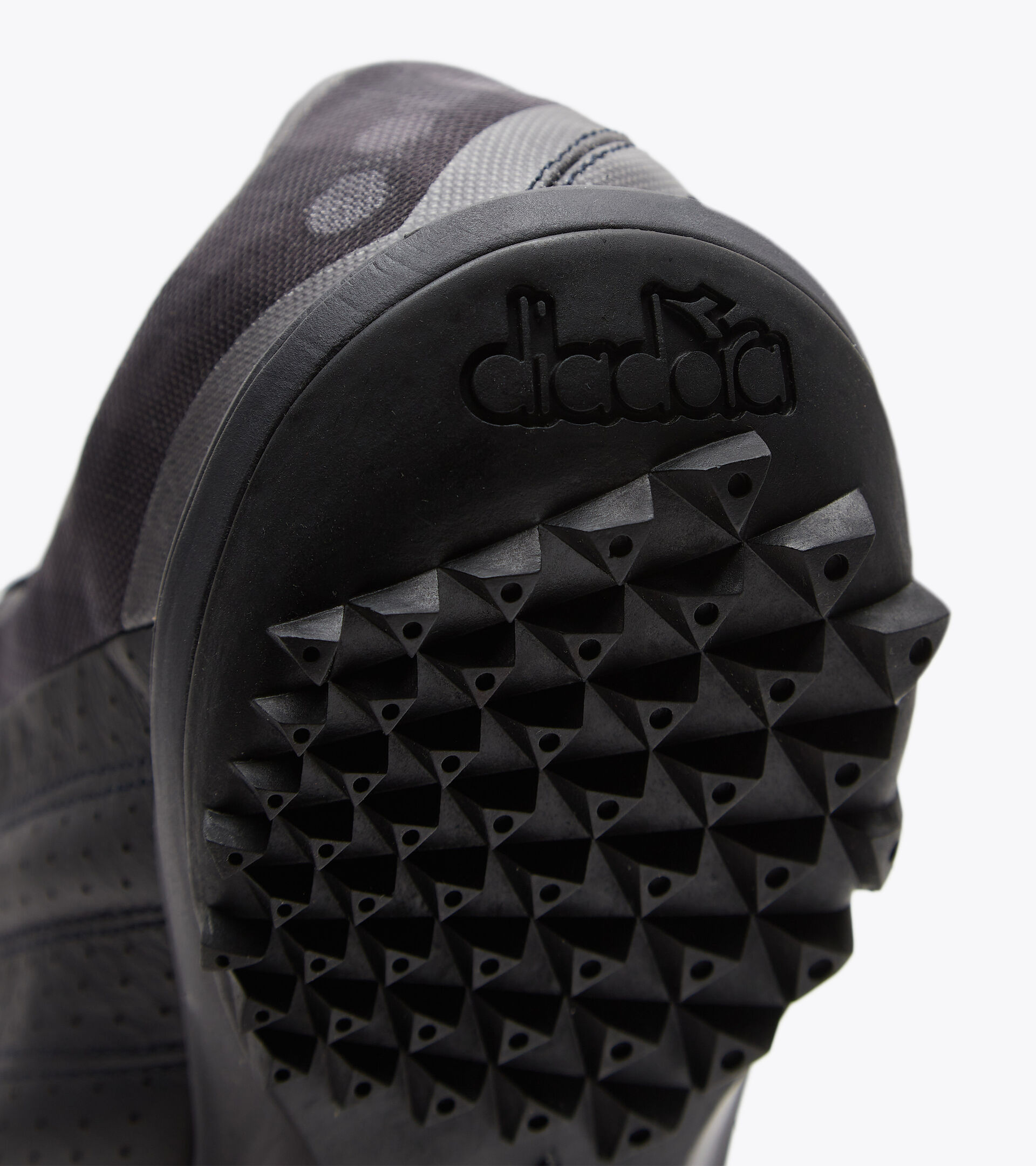 Futsal boot - Specific outsole for synthetic/hard grounds BRASIL SALA TF ANTHRACITE/BLACK/SILVER DD - Diadora