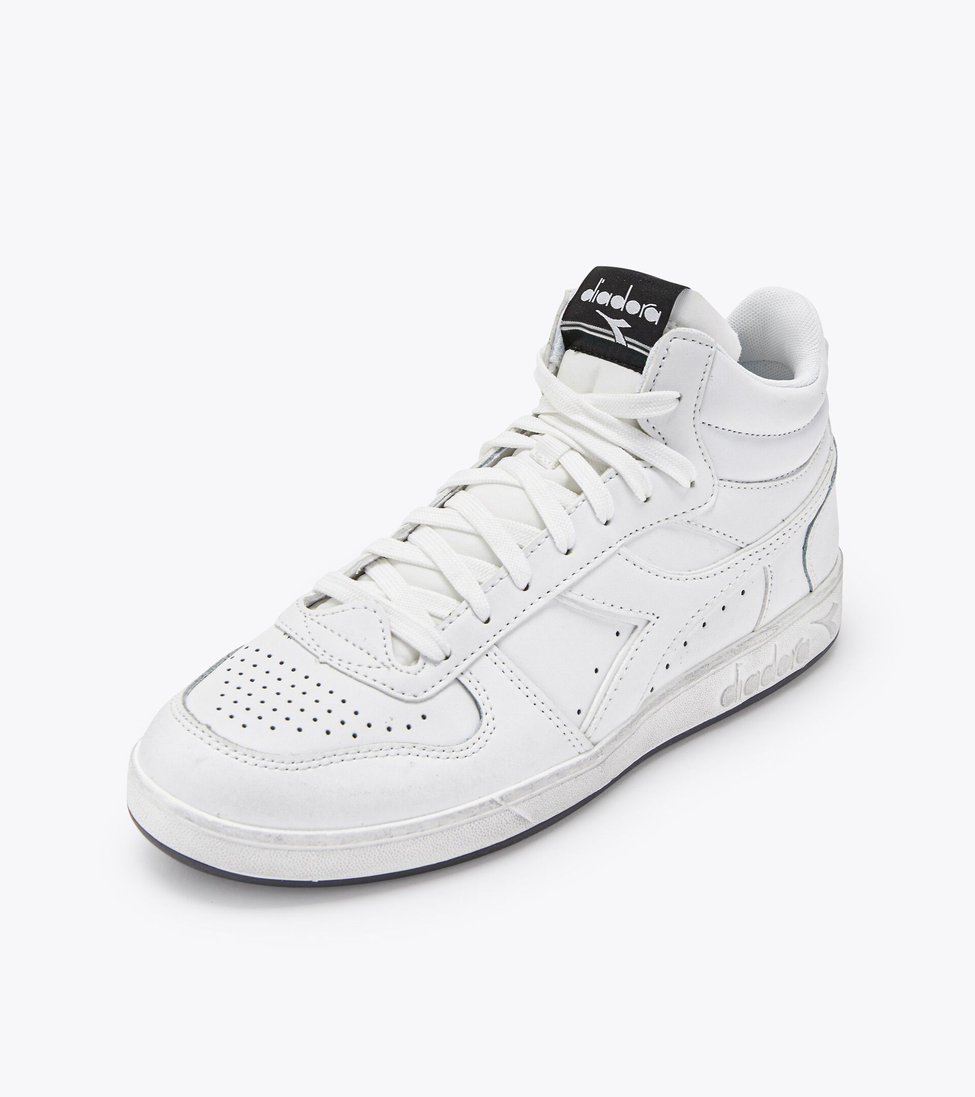 Sports shoes - Unisex MAGIC BASKET DEMI ICONA WHITE/WHITE/WHITE - Diadora