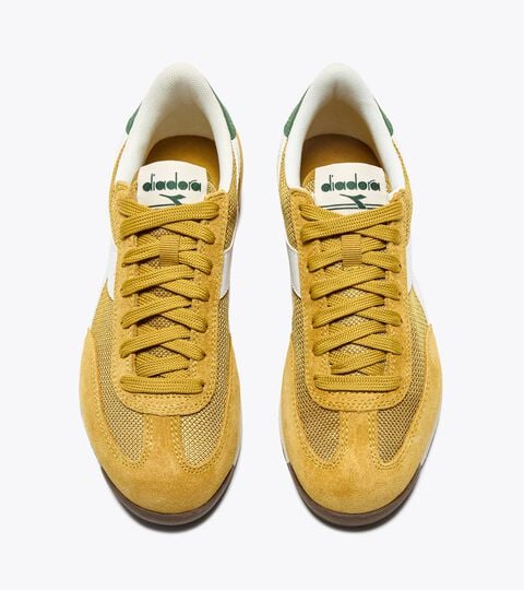 CROSS, HARVEST GOLD /GREENER PASTURES Low-profile suede sneaker - All-gender CROSS HARVEST GOLD /GREENER PASTURES - Diadora