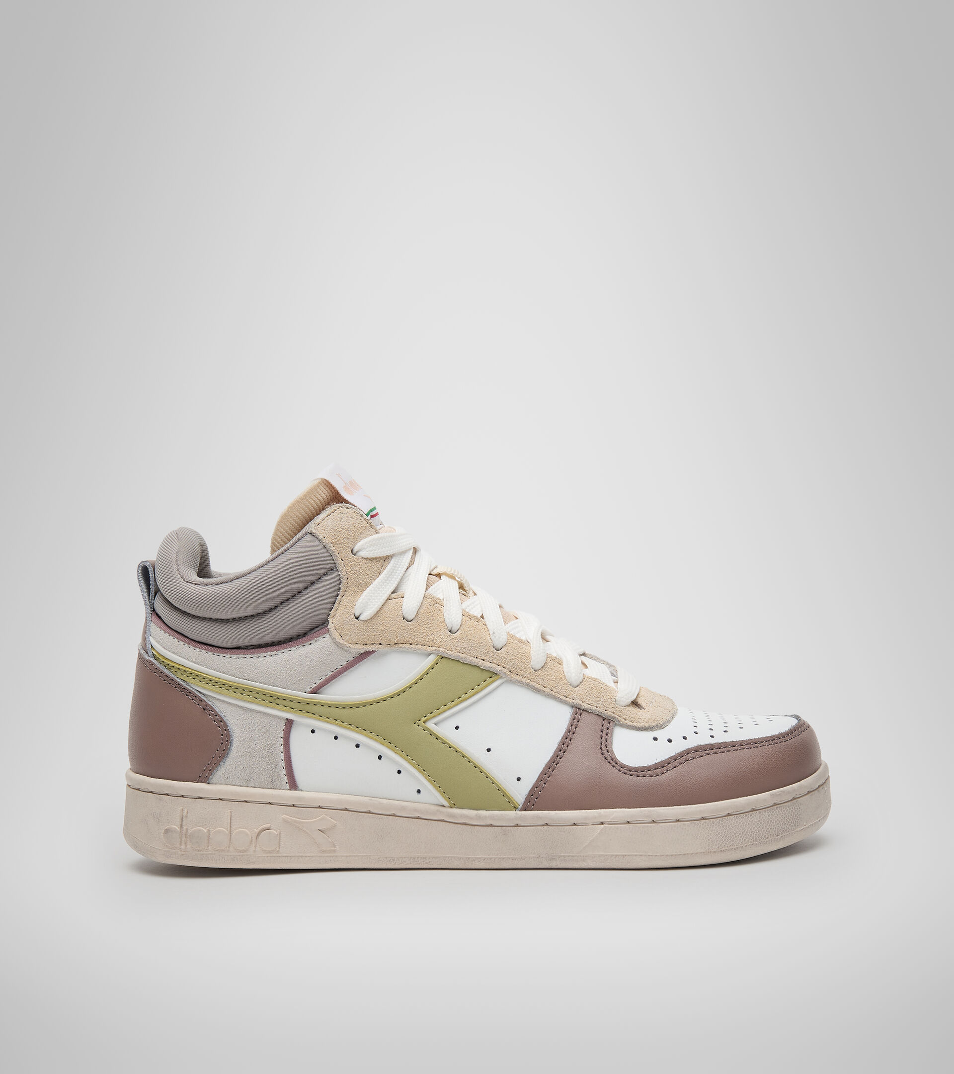 Sports shoes - Women MAGIC BASKET DEMI ICONA WN WHITE/ANTLER/FLINT GRAY - Diadora