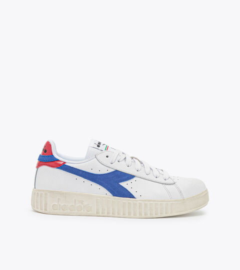 Sports shoes - Women
 GAME STEP PREMIUM WAX WHITE/BEAUCOUP BLUE - Diadora