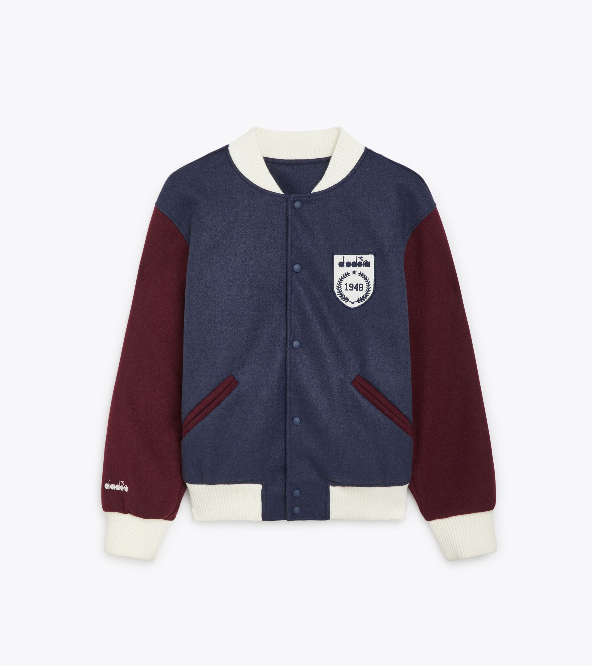 Veste isolante - Made in Italy - Gender Neutral
 JACKET VARSITY LEGACY OCEANA/VIN WINDSOR/BLCH VANILL - Diadora