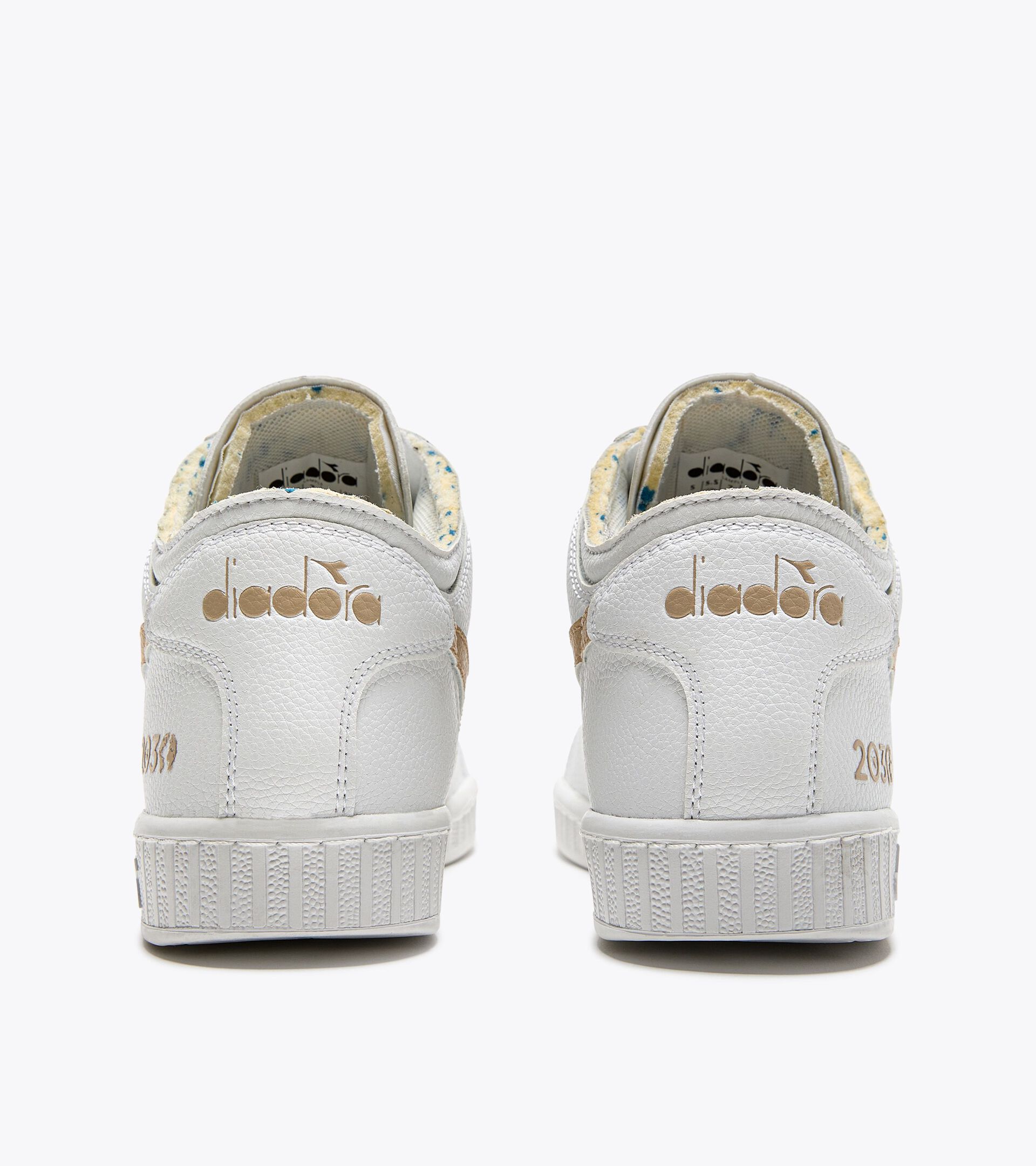 Zapatilla deportiva - Gender neutral GAME ROW CUT 2030 BLANCO/CENIZA MADERA - Diadora