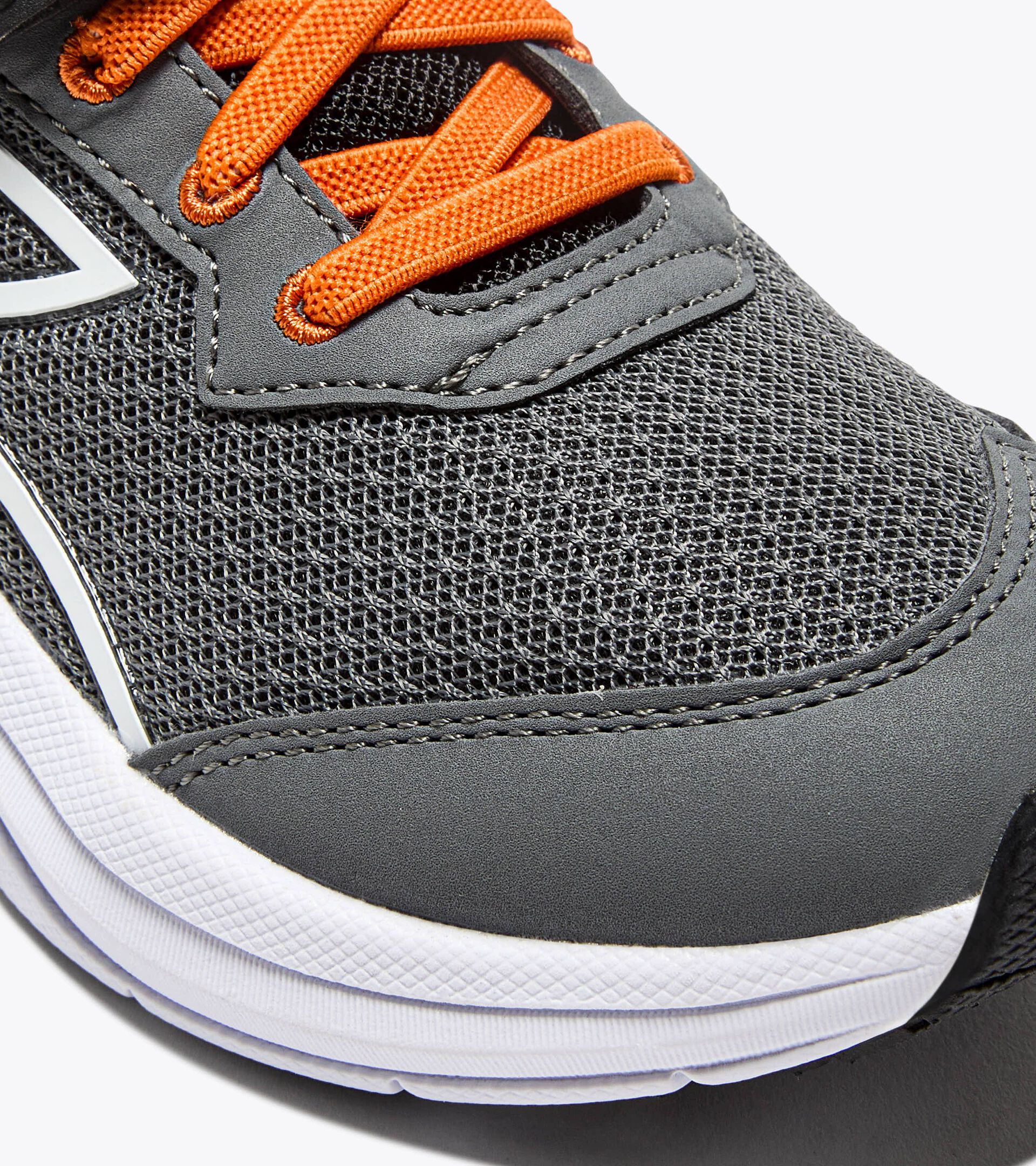 Zapatillas de running - Doble cierre - Niños/niñas y adolescentes
SNIPE 3 JR GRIS ACERO/BLANCO/NEGRO - Diadora