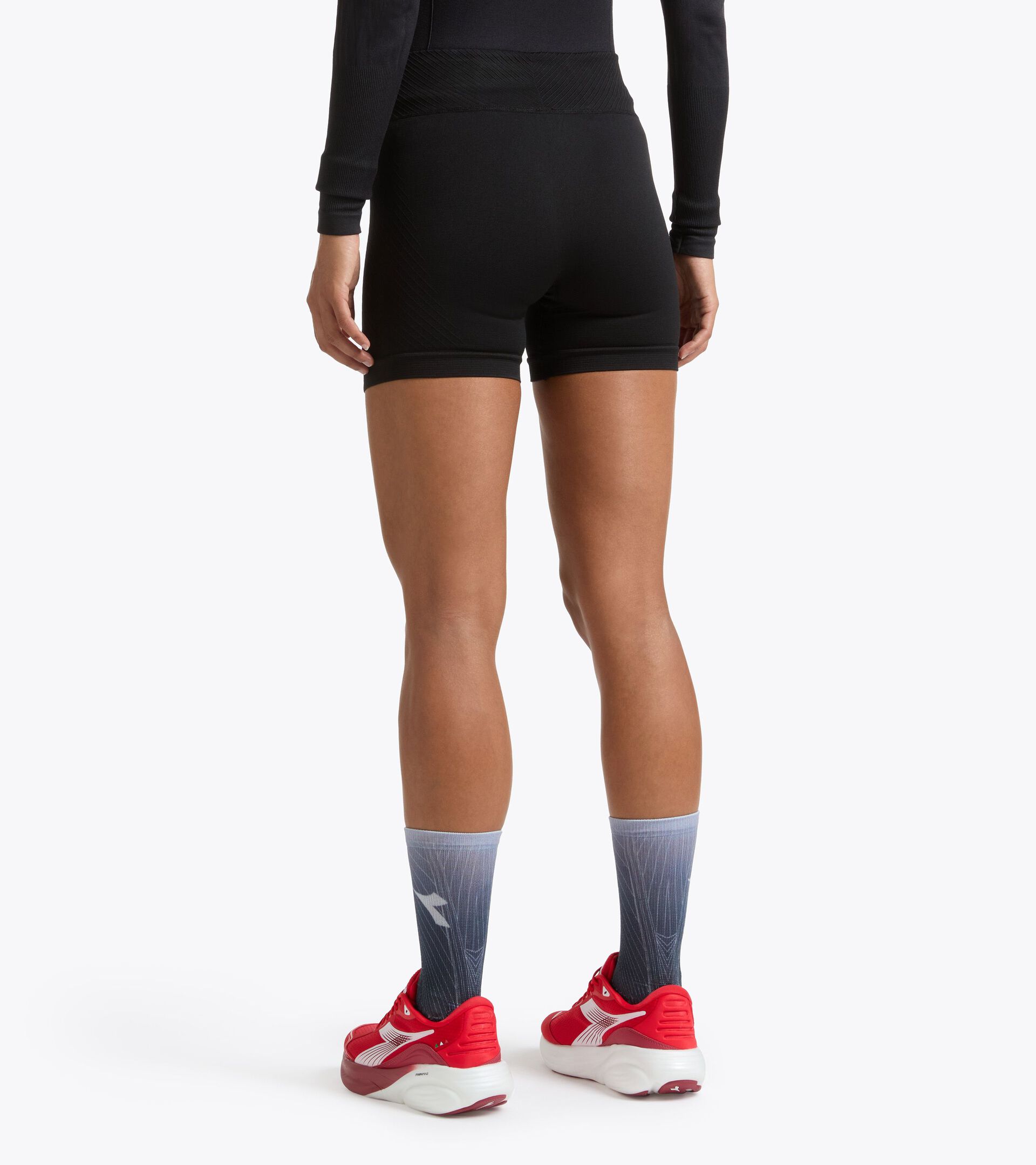 Technical shorts for temperature control -  Running - Women&rsquo;s L. SHORTER STRATOUNO BLACK - Diadora