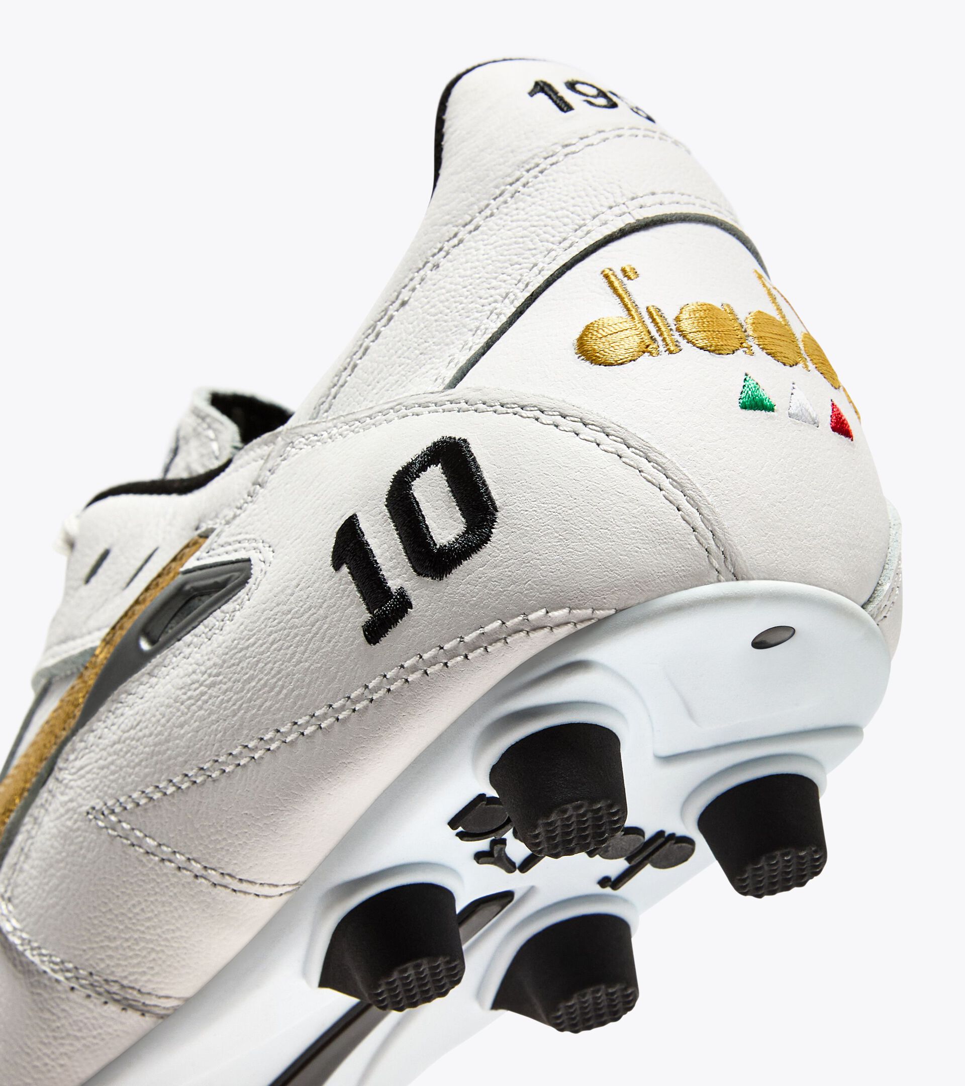 Made In Italy calcio boots for firm ground - Men's M.WINNER  ITA OG 94 LT+  MDPU WHITE/GOLD - Diadora