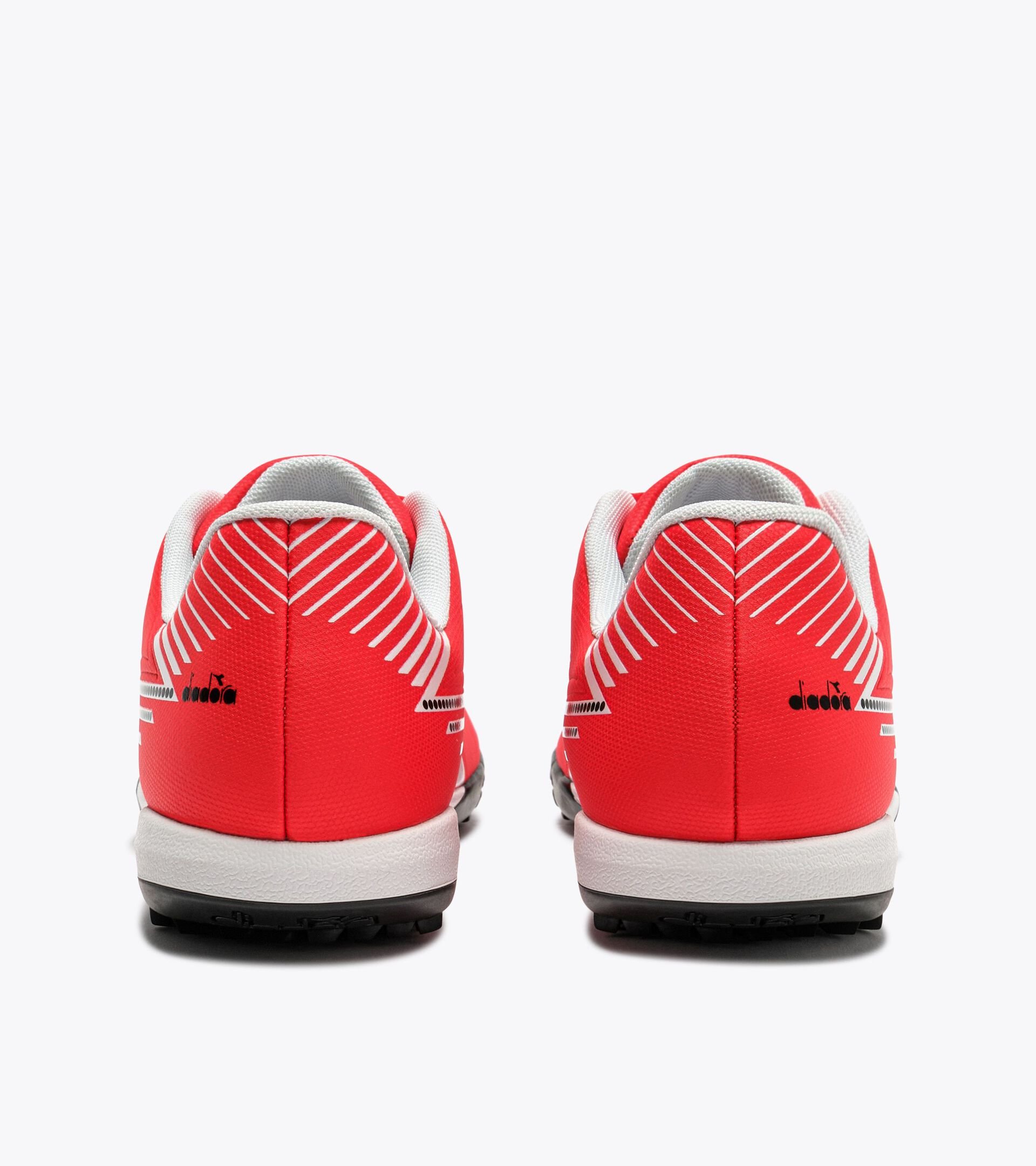 Bota de f&uacute;tbol para superficies sint&eacute;ticas - Hombre
 PICHICHI 8 TFR FUO RED/WHITE/BLACK - Diadora