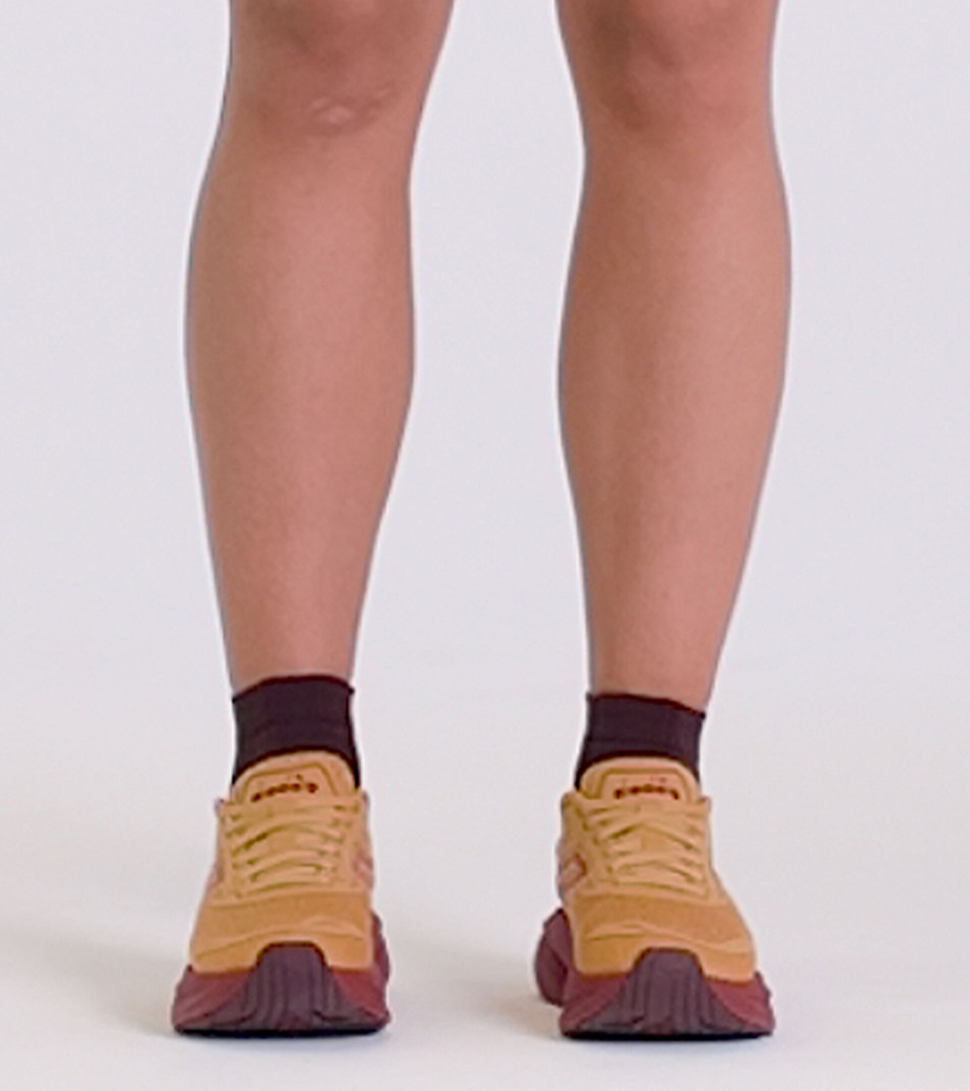 Running shoe - Comfort and stability - Women&rsquo;s NUCLEO 2 W HONEY YELLOW/RED DAHLIA - Diadora