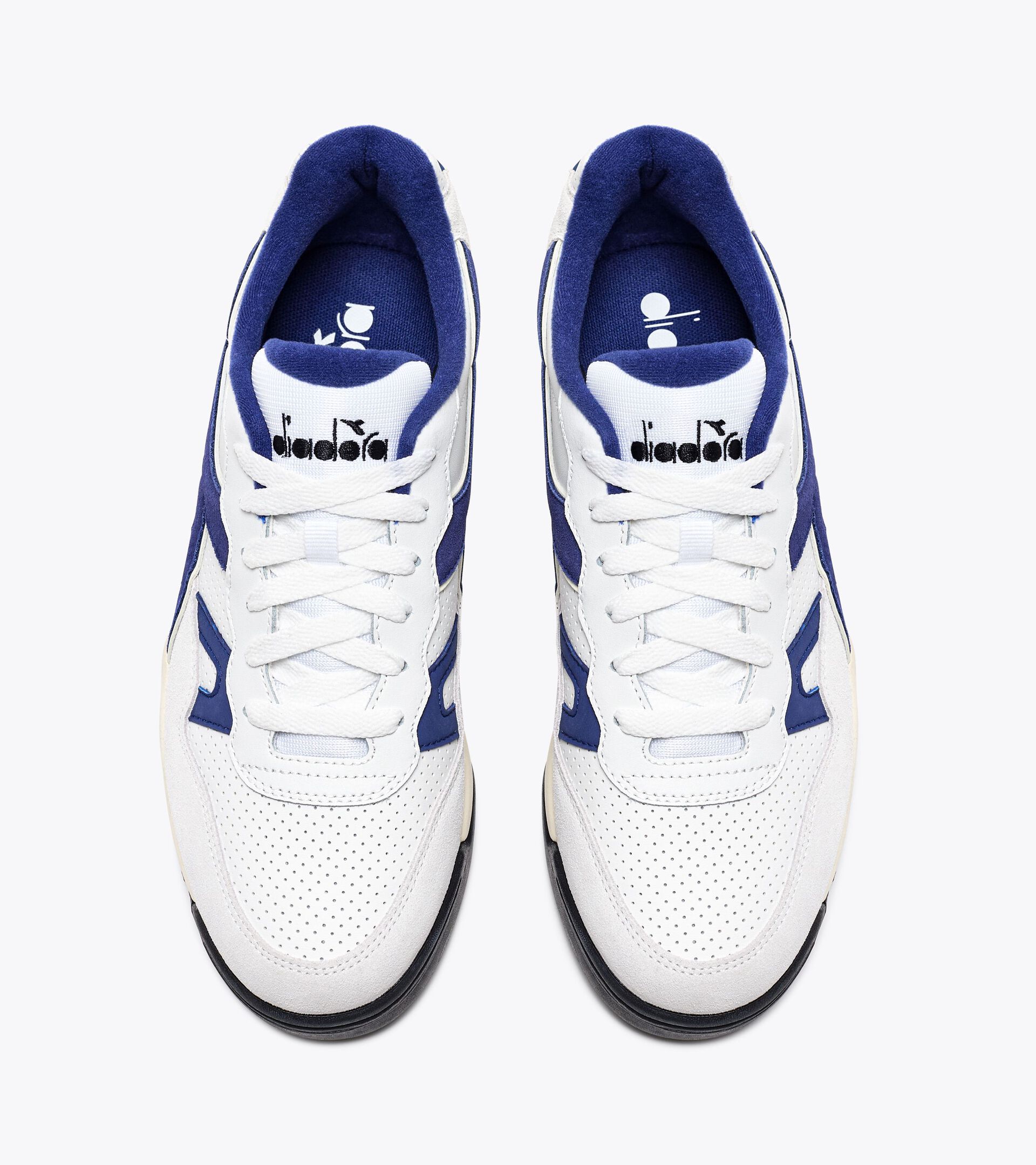 Sporty sneakers - All-Gender WINNER SL BLUE PRINT/WHITE - Diadora