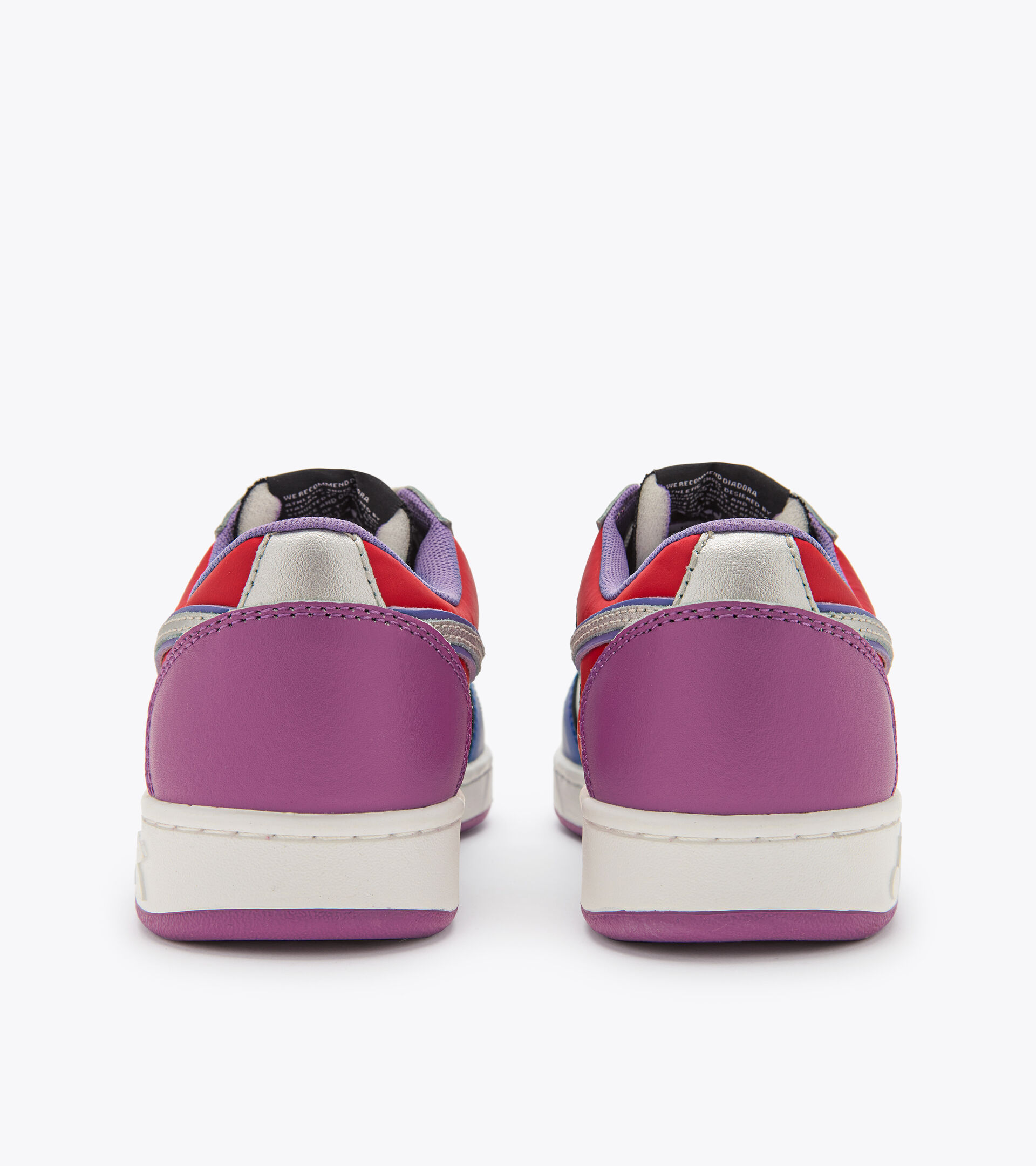 Sports shoes - Women
MAGIC BASKET LOW GALAXY WN SILVER/WHITE - Diadora