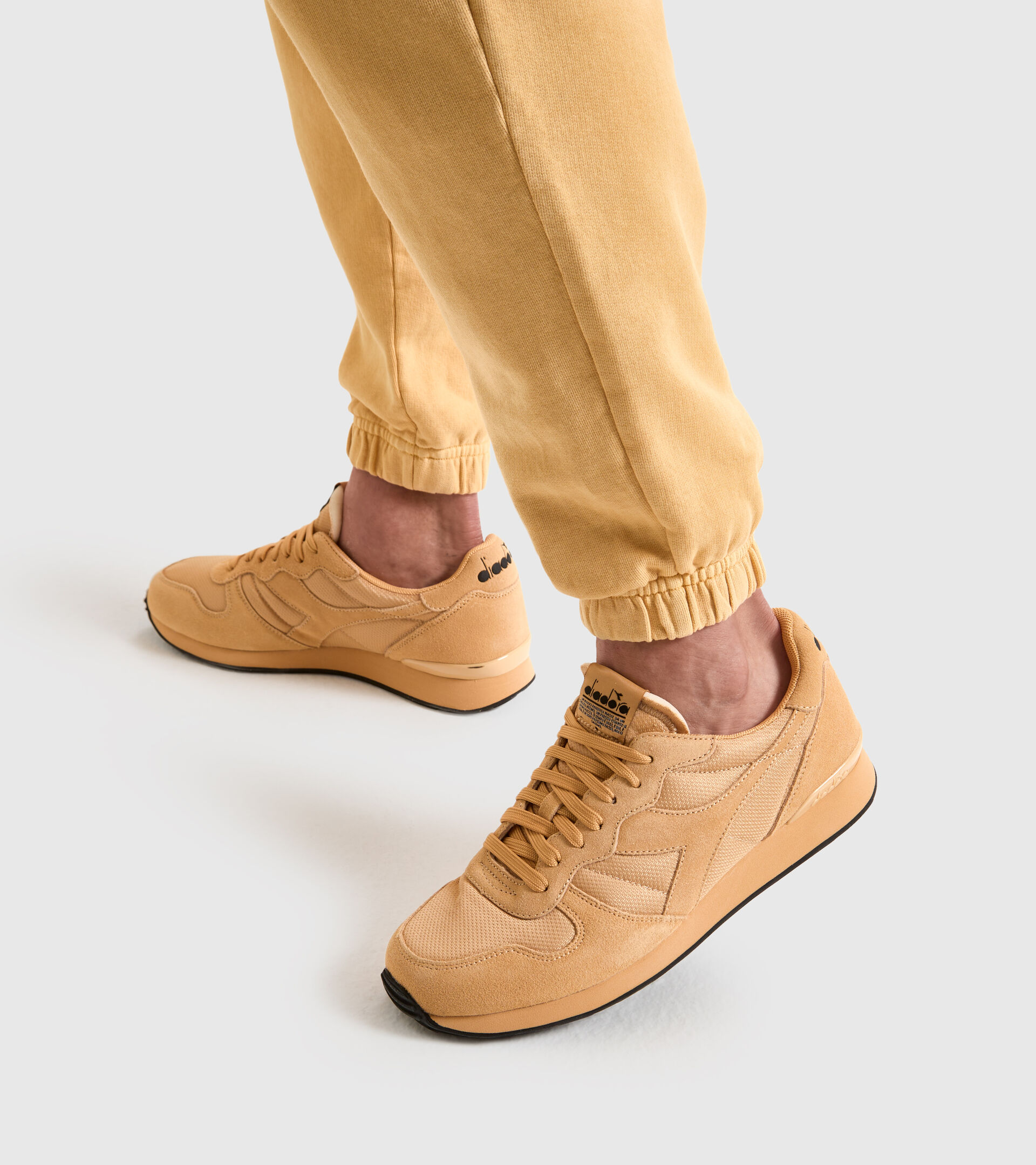 Sportswear shoes - Unisex CAMARO MANIFESTO DESERT MIST - Diadora