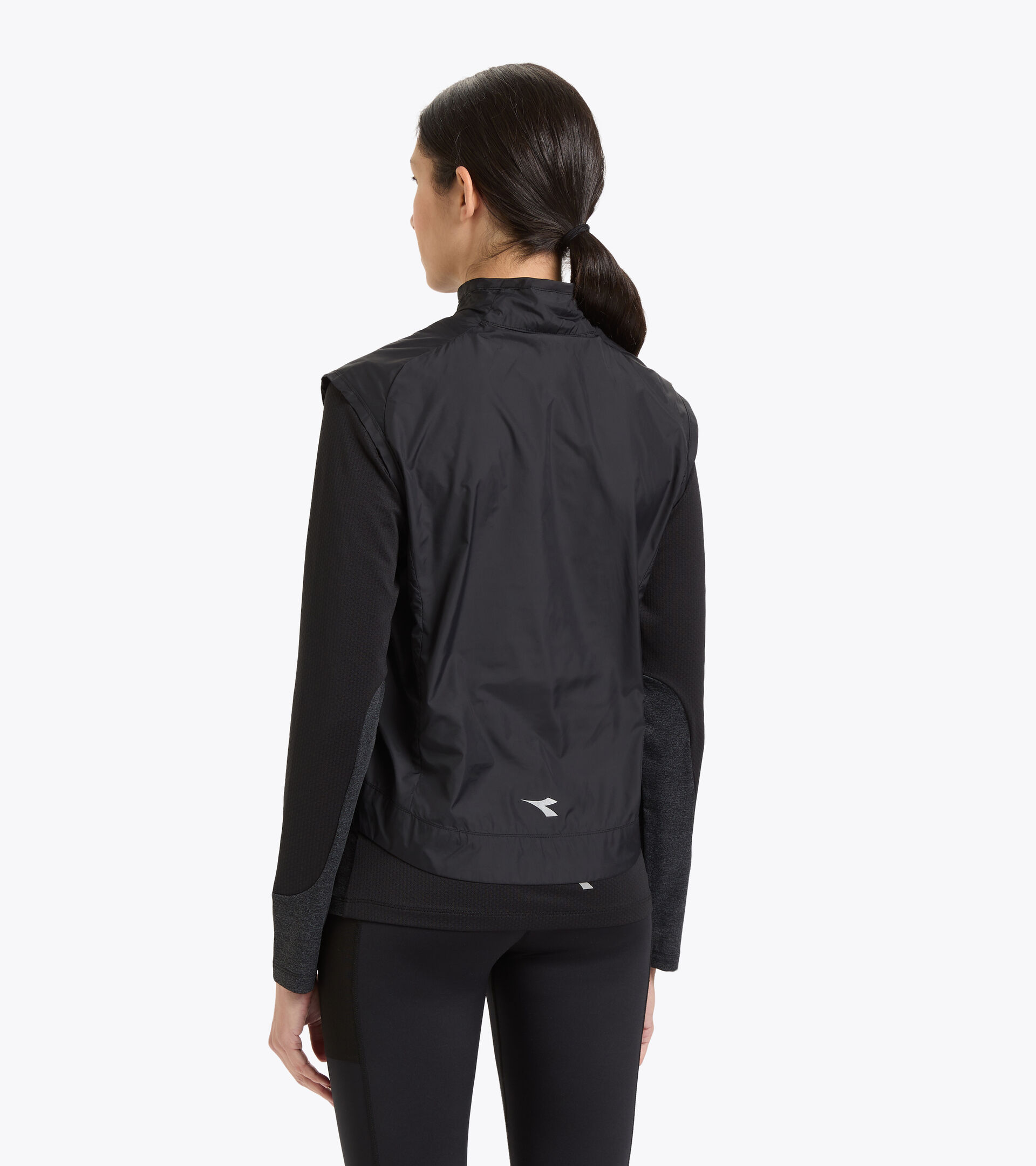 Multi-layered sleeveless vest - Women L. MULTILAYER VEST BE ONE BLACK - Diadora