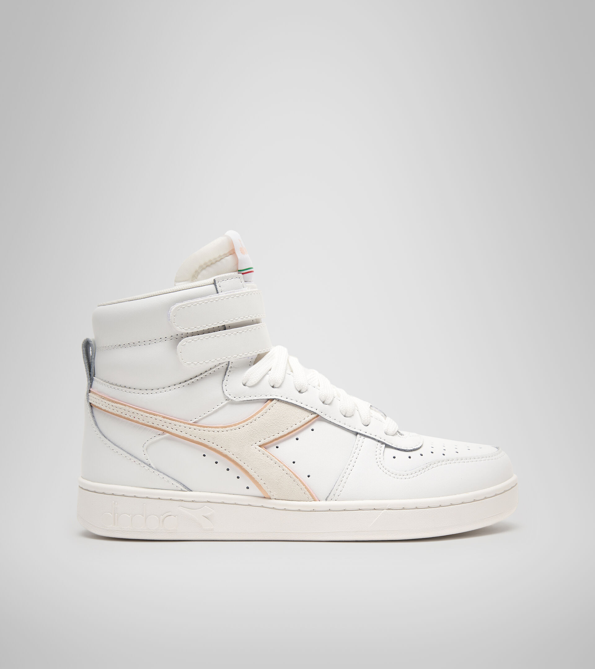 Sports shoes - Women MAGIC BASKET MID LEATHER WN WHITE - Diadora