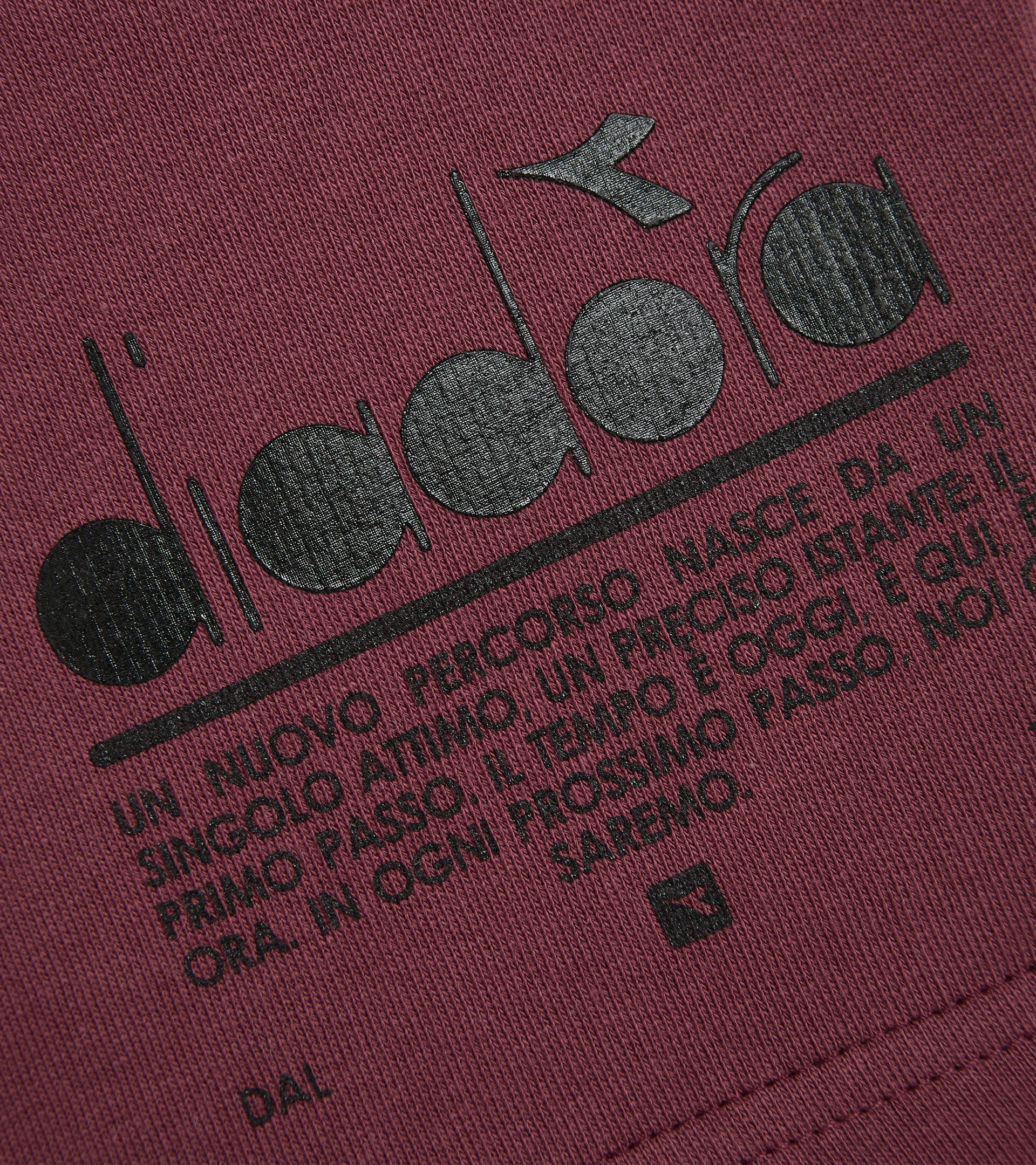 Bermudas de algodón - Unisex BERMUDA MANIFESTO VIOLETAS PRENSADO - Diadora