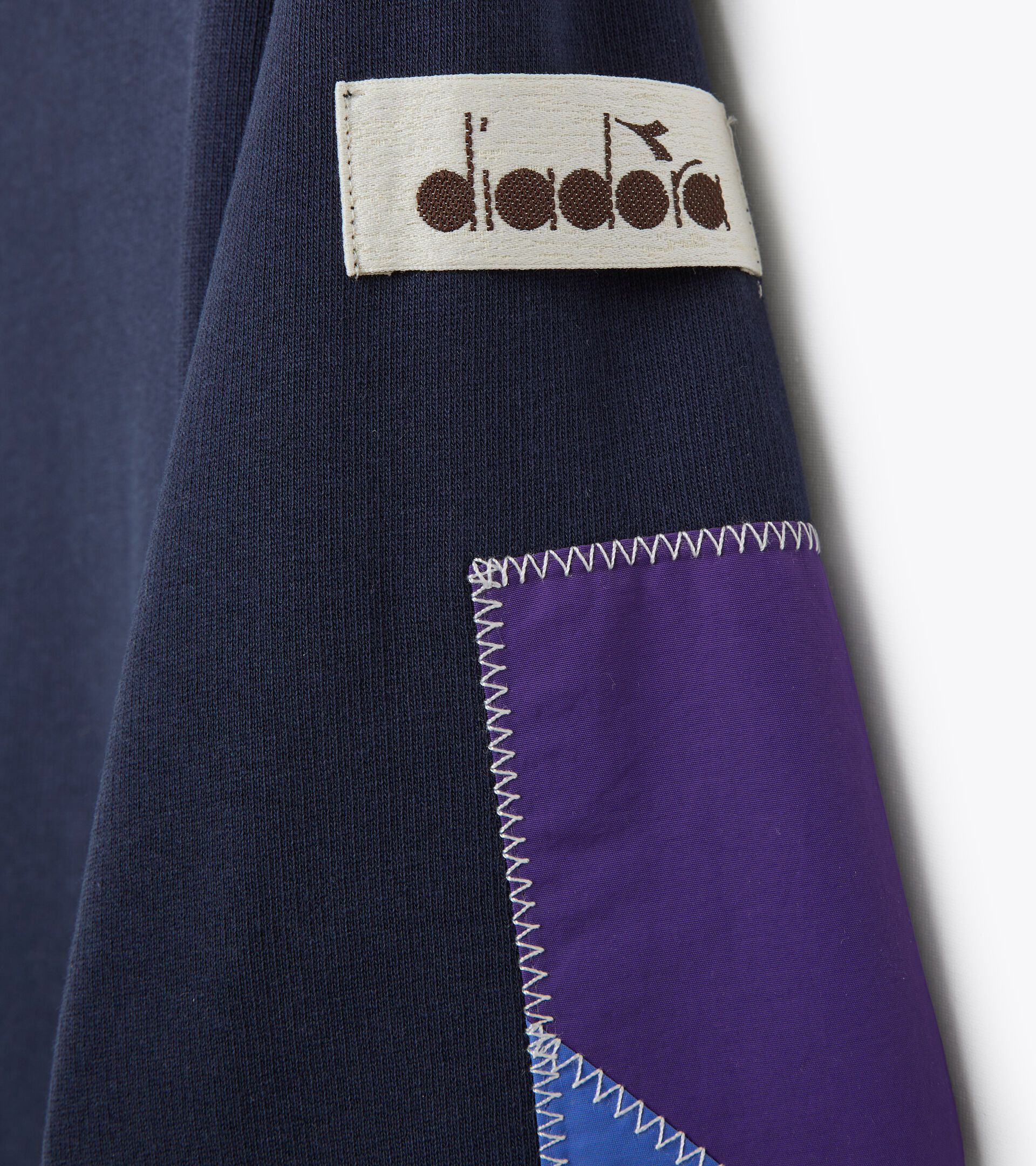 Sweatshirt Made in Italy 2030 - Damen L. SWEATSHIRT CREW 2030 SCHWARZ SCHWERTLILIE - Diadora