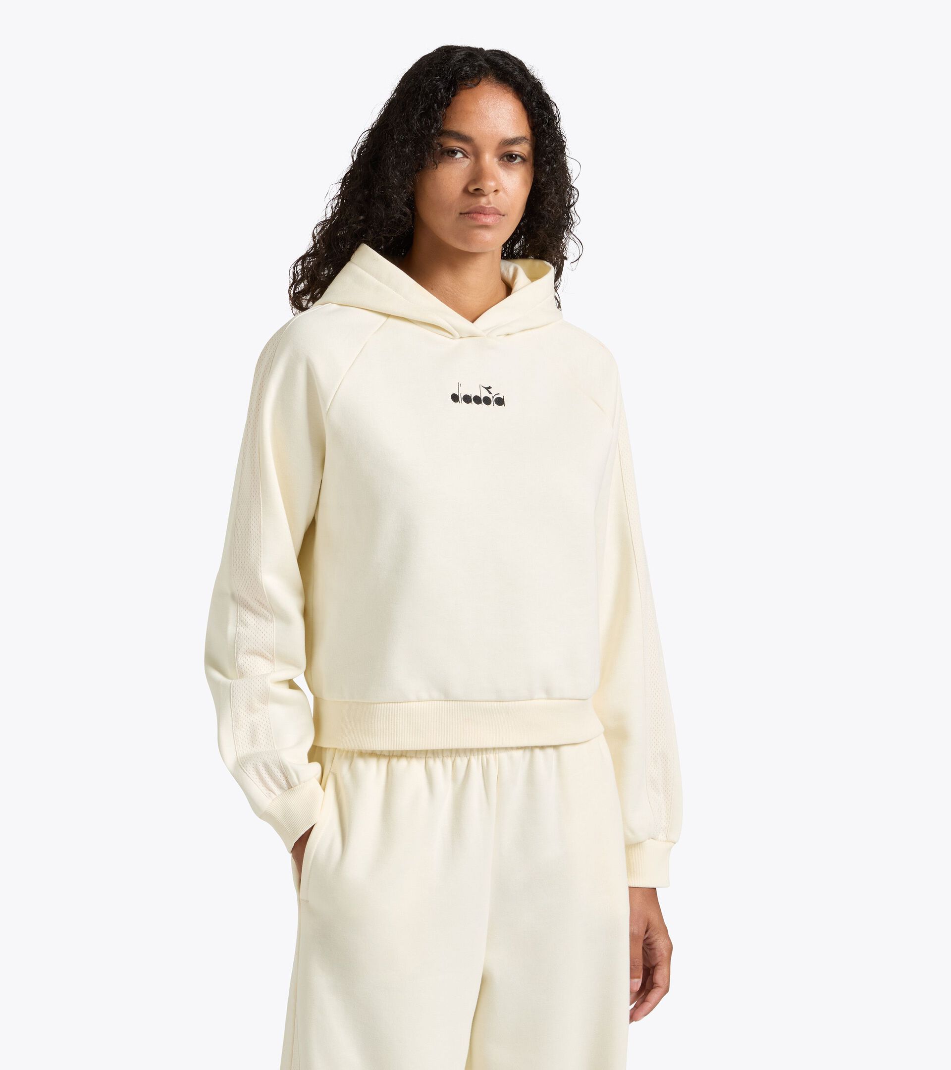 Sweatshirt mit Kapuze - Regular Fit - Damen L. HOODIE LOGO (BR) WISPERN WEISS - Diadora