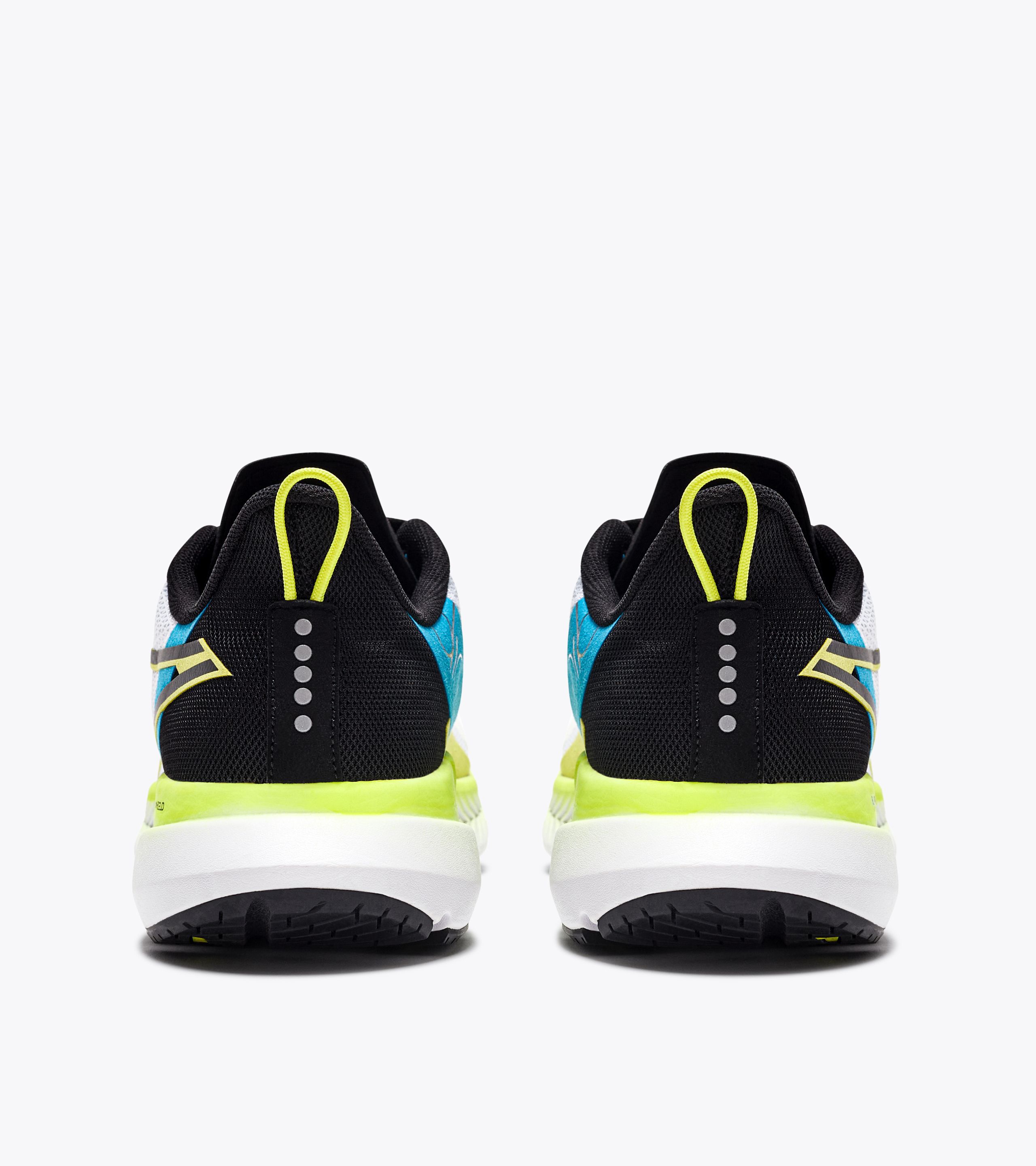 Saucony diadora shop