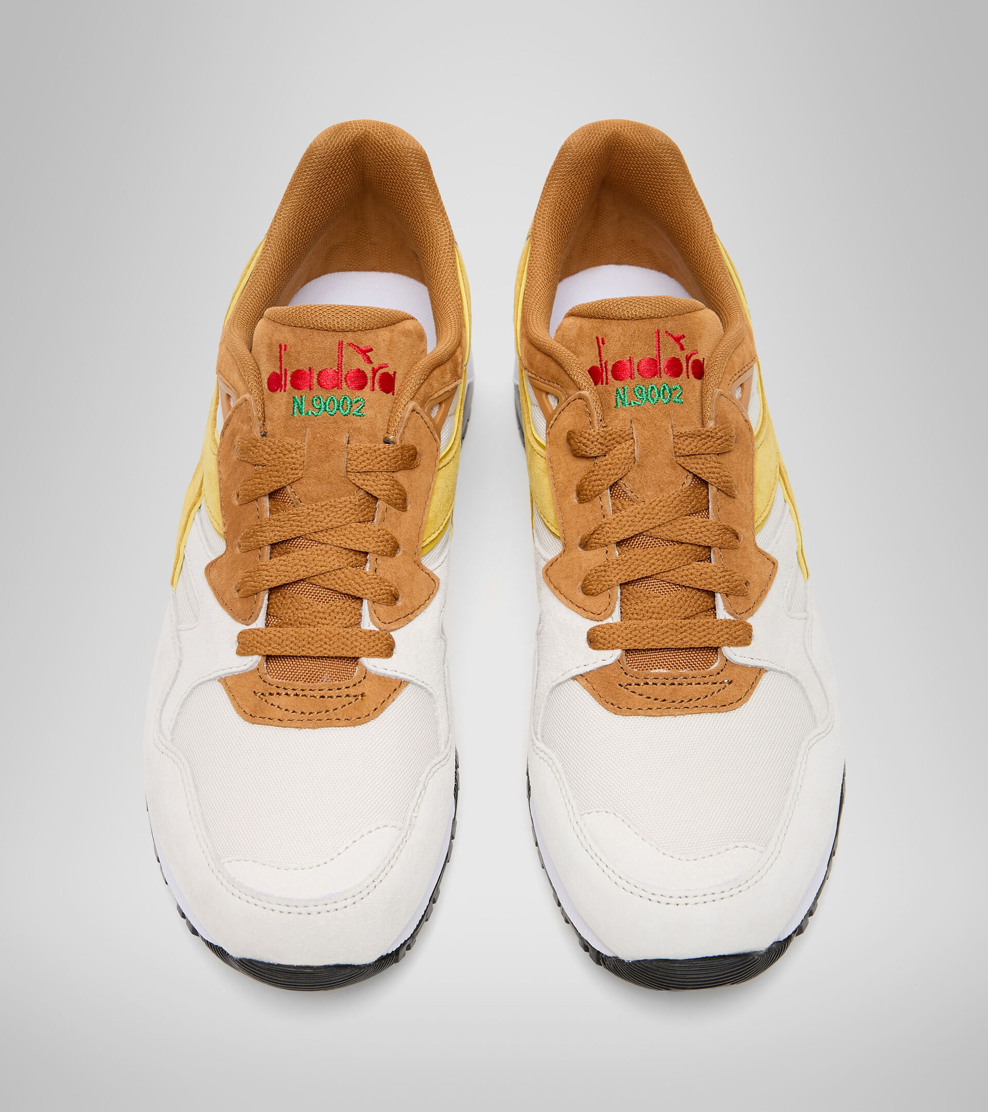 Sports shoes - Men N9002 OVERLAND WHITE/SUDAN BROWN - Diadora