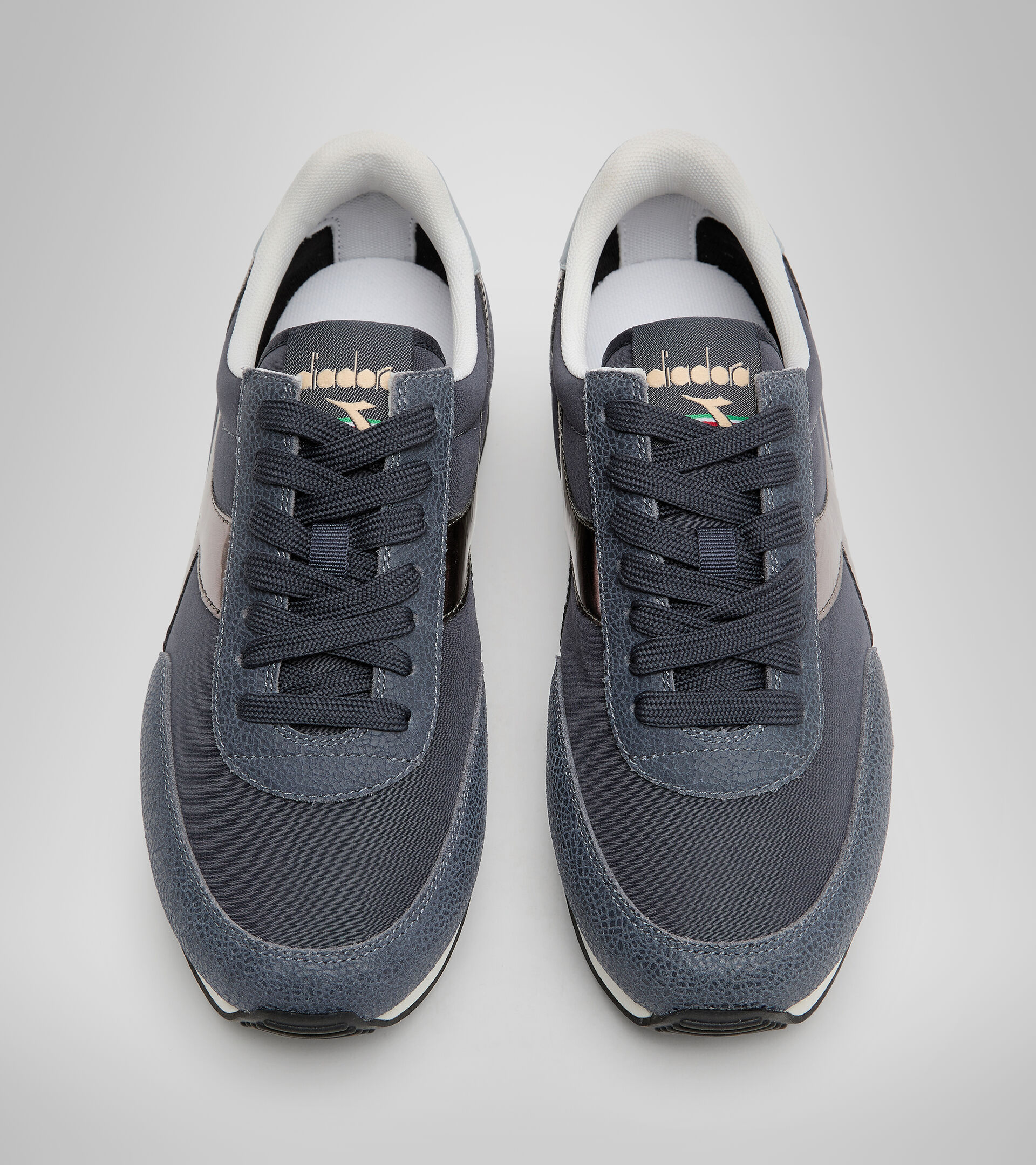 Sports shoe - Women KOALA ICONA GLOSSY WN INK BLUE - Diadora