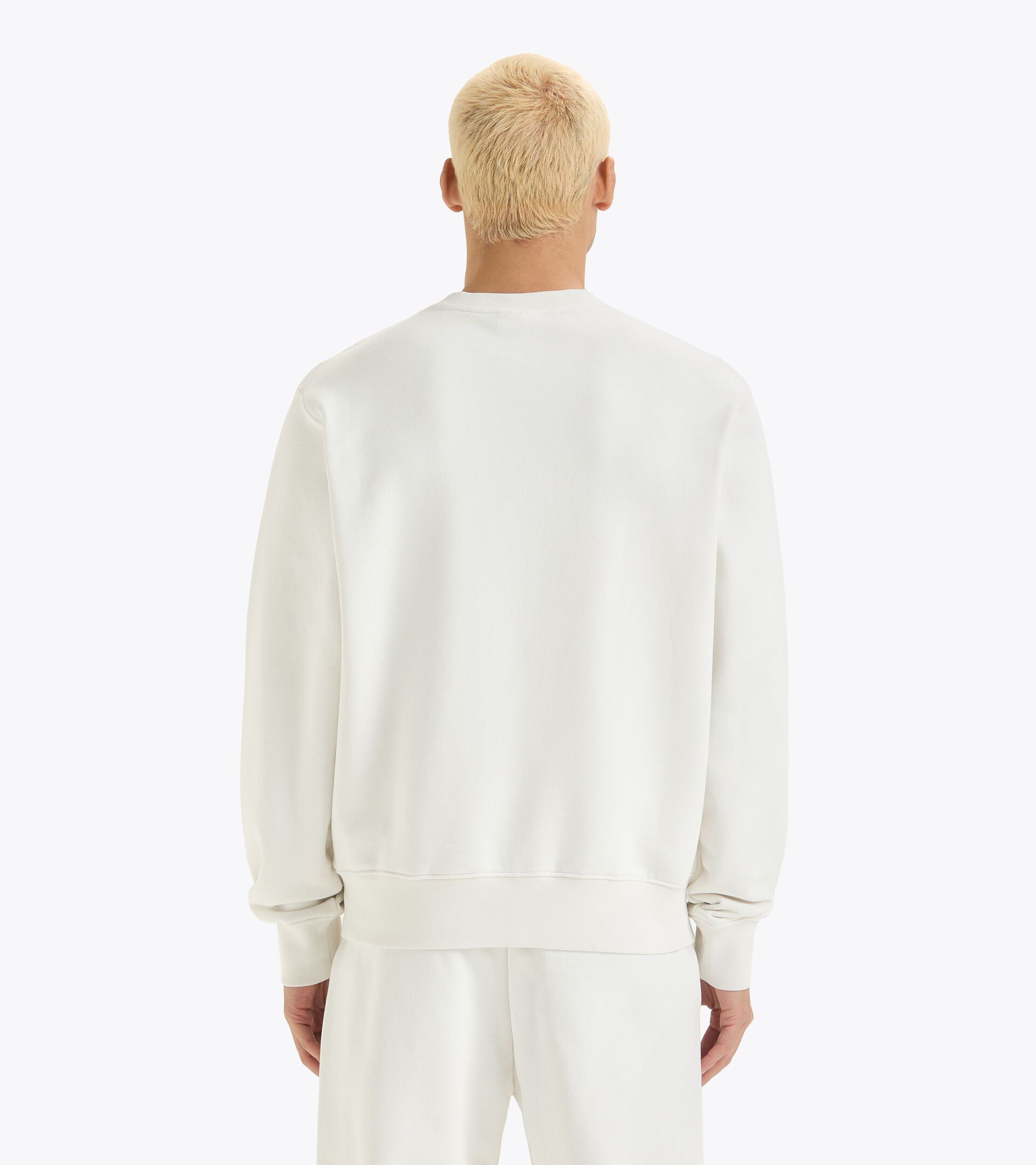 Crewneck sweatshirt - Gender Neutral
 SWEATSHIRT CREW ATHL. LOGO WHITE MILK - Diadora