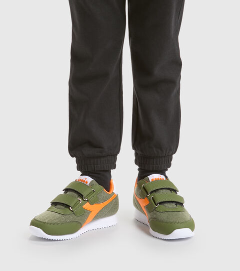 JOG LIGHT PS, LODEN GREEN/ORIOLE Sports shoes - Kids 4-8 years JOG LIGHT PS LODEN GREEN/ORIOLE - Diadora