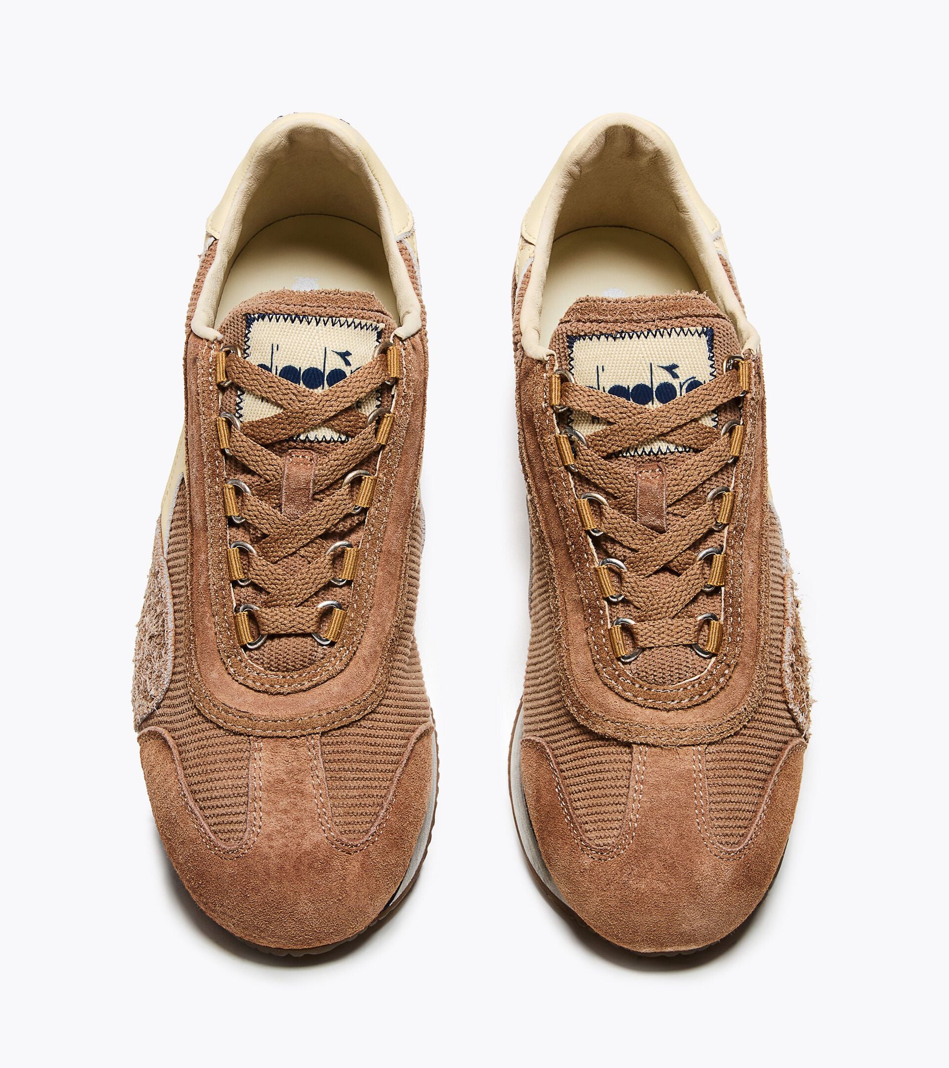 Sneaker Heritage - Low Profile - F&uuml;r alle Geschlechter EQUIPE CORDUROY SW DROSSEL BRAUN - Diadora