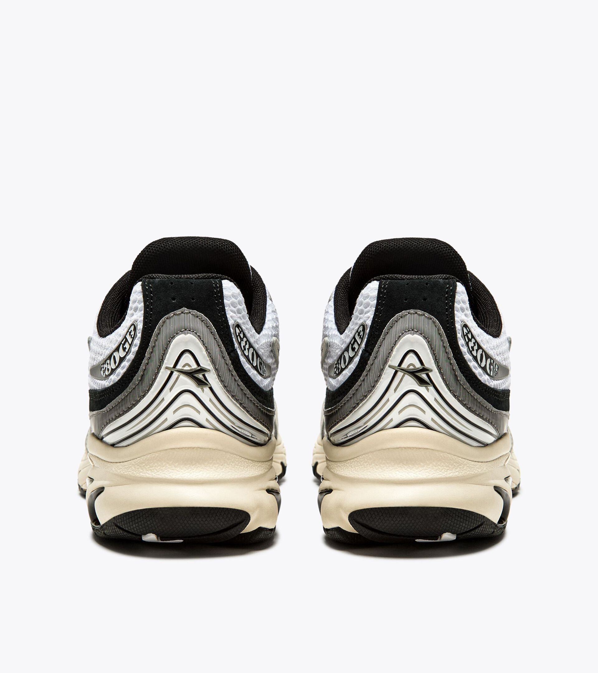 Sports sneakers - All-Gender MYTHOS PROPULSION 280 MASCOTTE OPTICAL WHITE/BLACK - Diadora