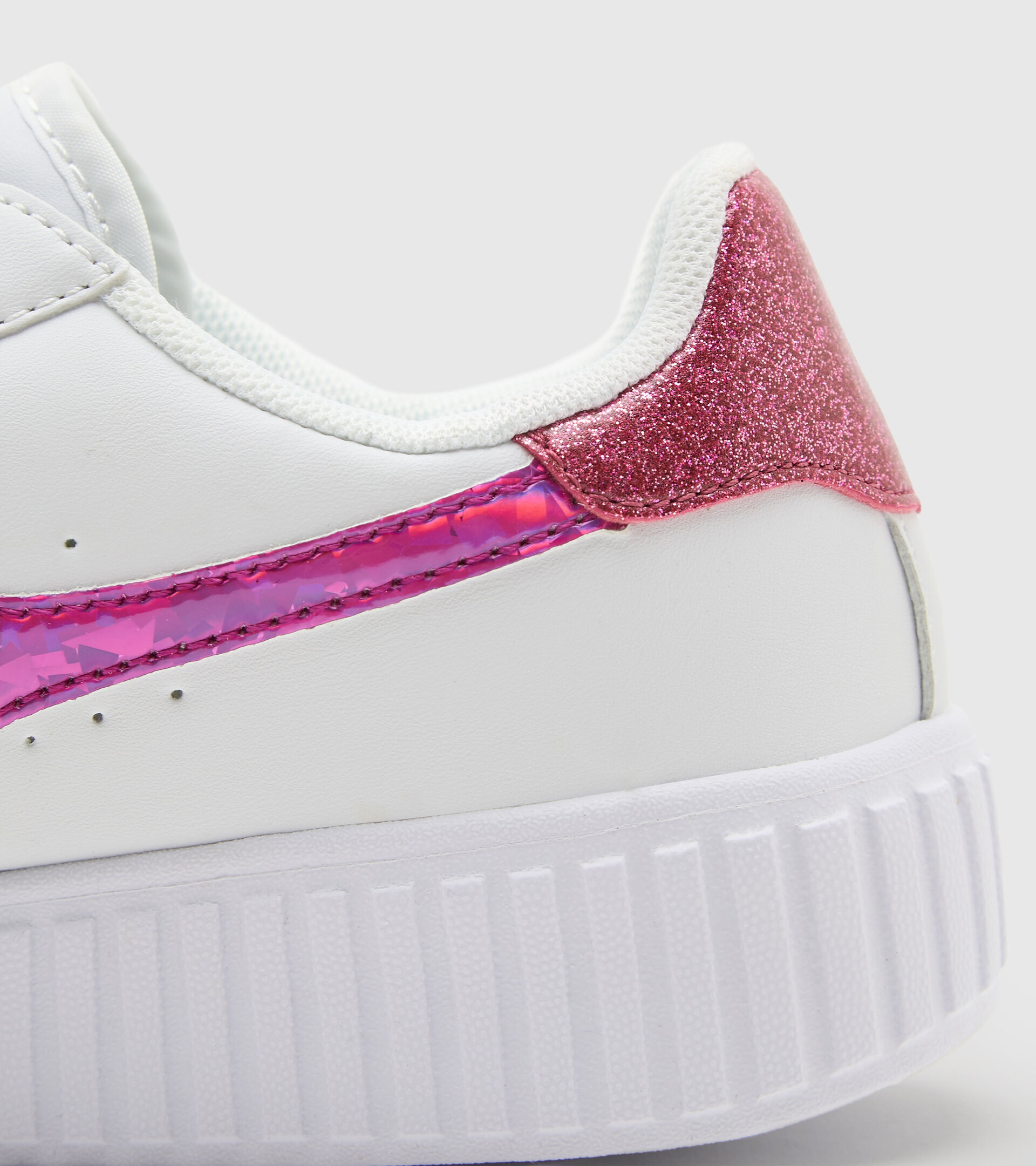 Sports shoes - Youth 8-16 years GAME STEP DIAMONDS GS WHITE/FUCHSIA PINK - Diadora