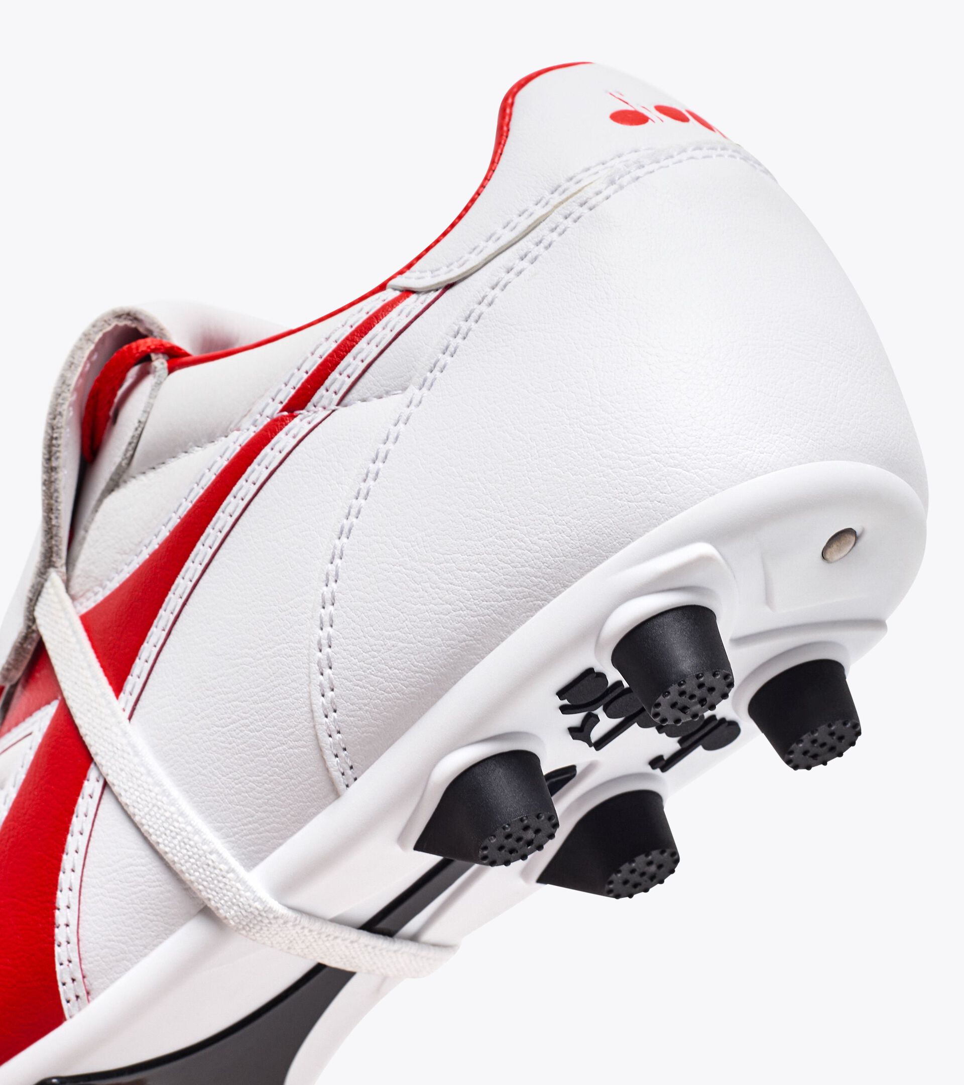 Chaussures de football pour terrains compacts BRASIL OG LT T MDPU BLANC/ROUGE MILANO - Diadora