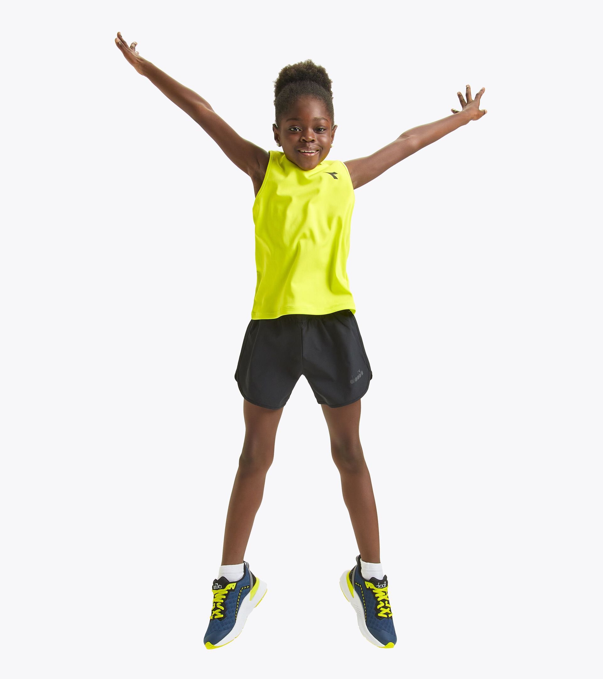 Microfiber shorts - Kids - Gender Neutral
 J. MICROFIBER SHORTS BLACK - Diadora