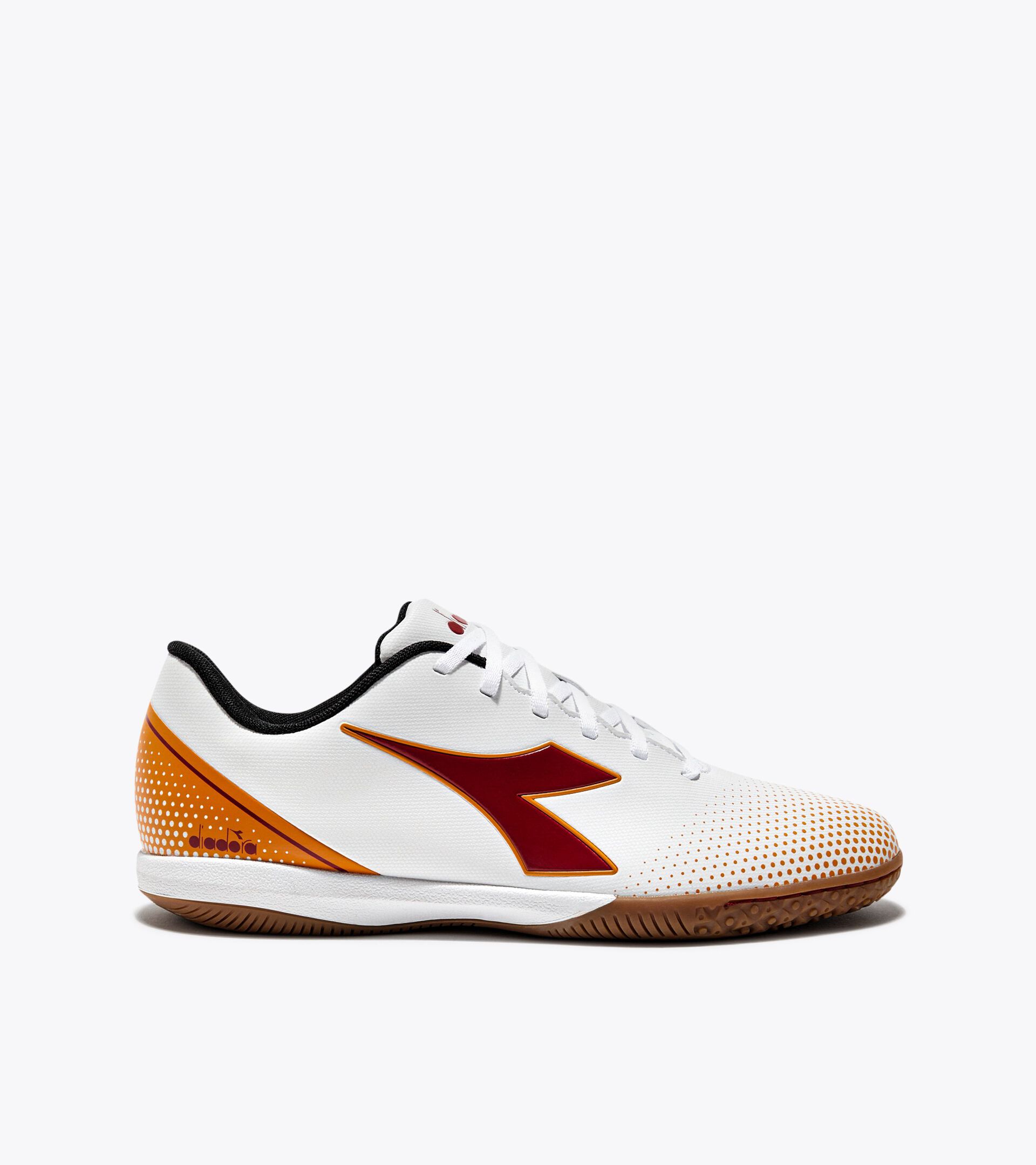 Indoor court calcio boots - Men’s
 PICHICHI 7 IDR WHITE/CHILI PEPPER/RUSSET ORANGE - Diadora