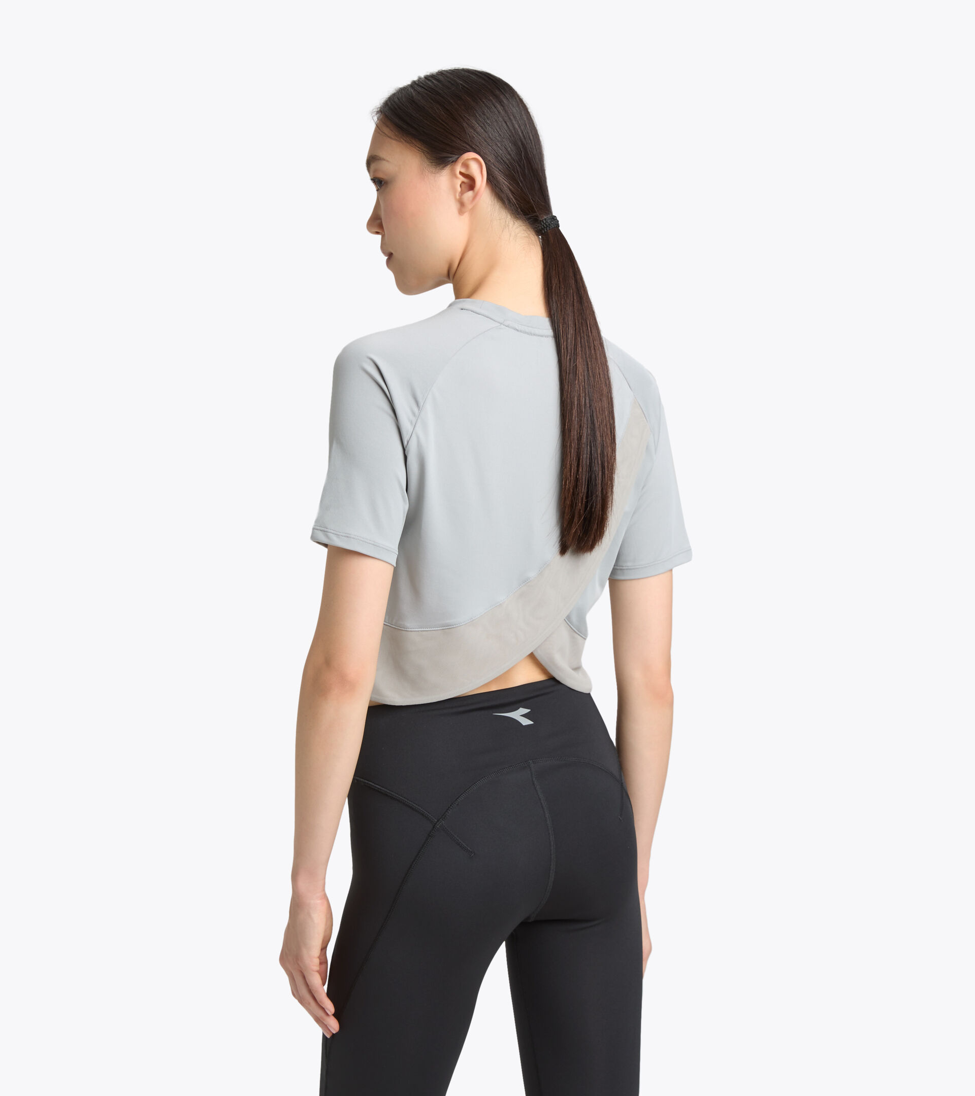 Training top - Women’s L. CROP TOP BE ONE FT SILVER METALIZED - Diadora